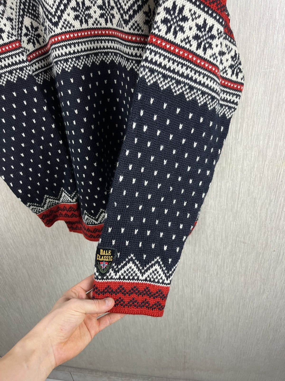 Dale Of Norway × Vintage Vintage Dale of Norway wool heavy knitted sweater patterned Size US L / EU 52-54 / 3 - 12 Thumbnail