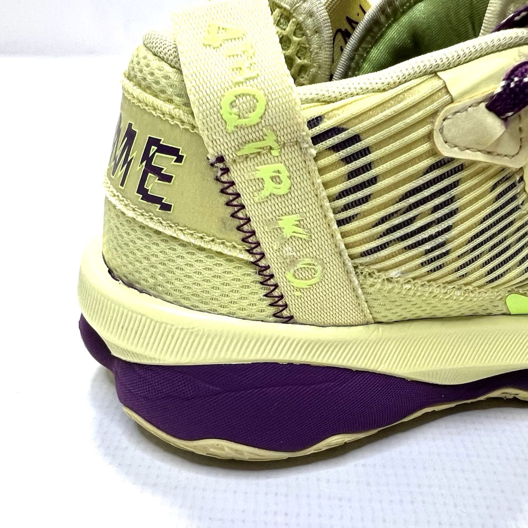 Adidas Adidas Dame 8 Dame Time Athletic Sneakers Mens Size 6 Colorblock Yellow Tint / Glory Purple / Signal Green Street Wear Size US 6 / EU 39 - 4 Thumbnail