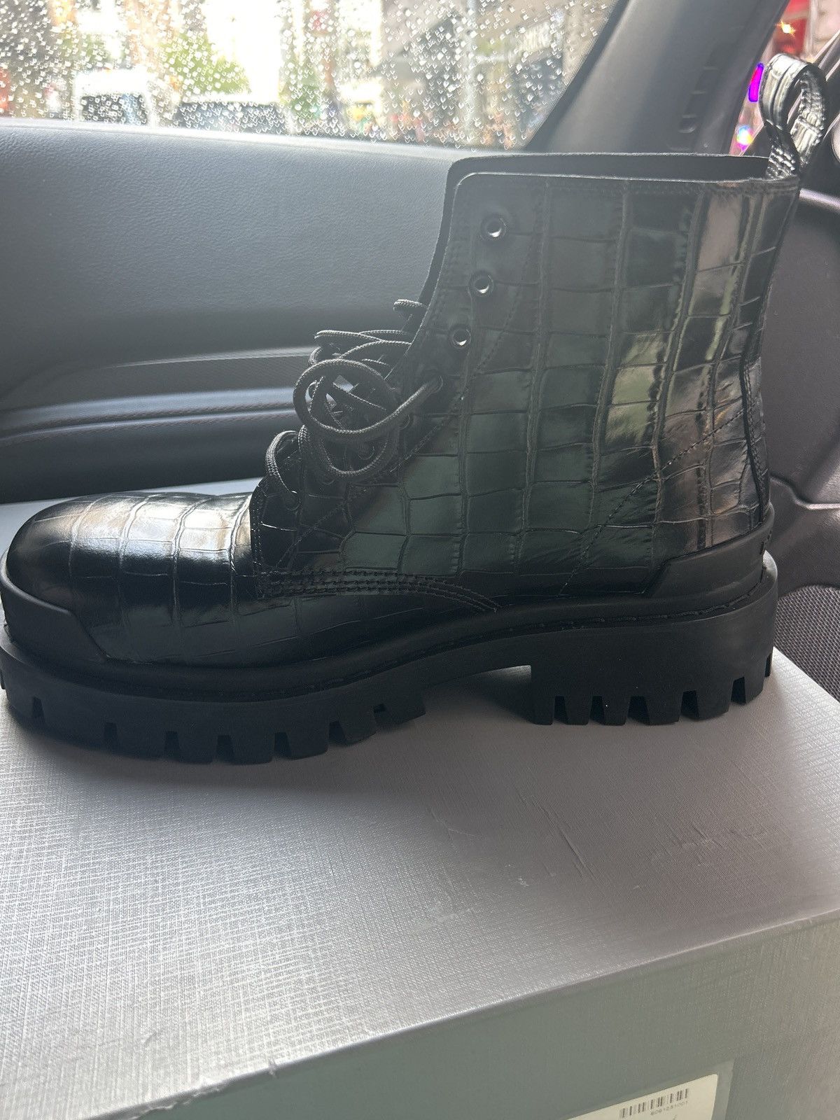 Balenciaga Balenciaga leather boots Size US 11 / EU 44 - 1 Thumbnail