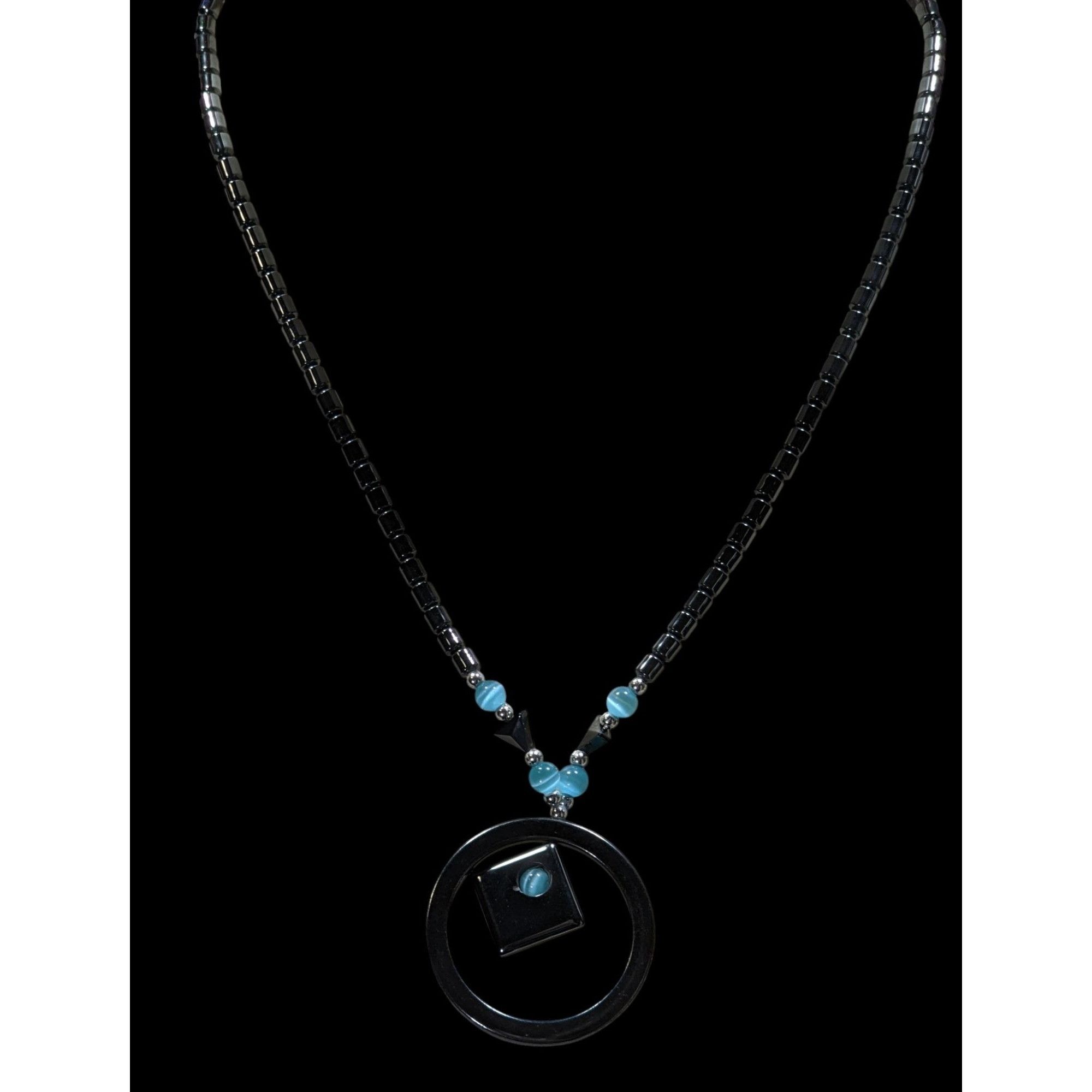 Other Hematite Geometric Beaded Pendant Necklace With Blue Cateye Size ONE SIZE - 5 Thumbnail
