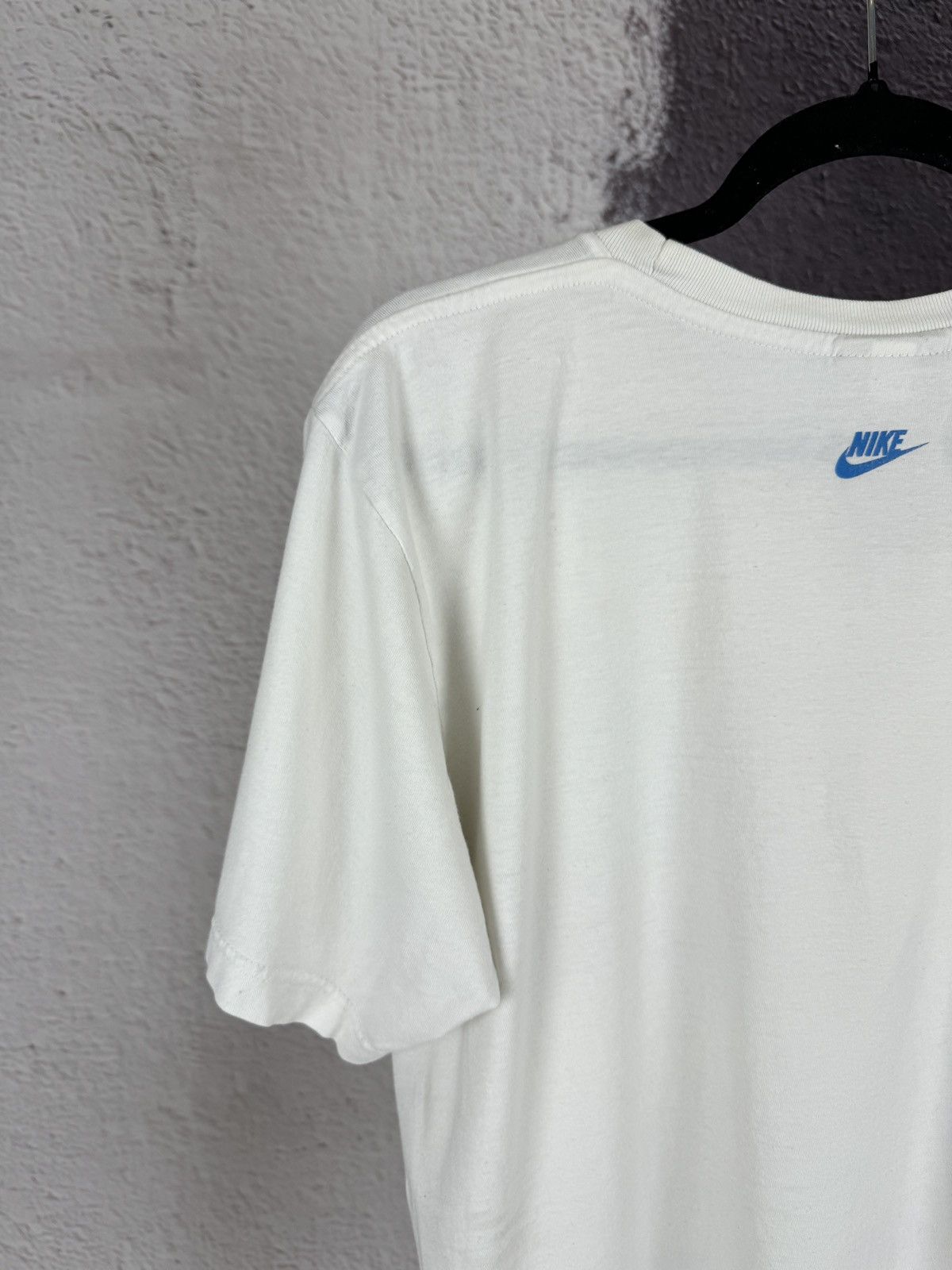 Nike Nike Vintage y2k 00s “Wanted Sneaker Head Freak” tee Size US S / EU 44-46 / 1 - 10 Thumbnail