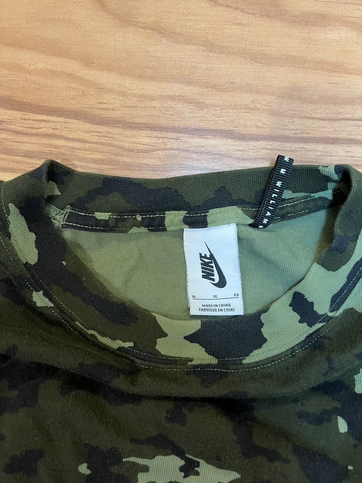 MMW × Nike Nike MMW Matthew Williams Camo Long Sleeve Size US XL / EU 56 / 4 - 2 Thumbnail