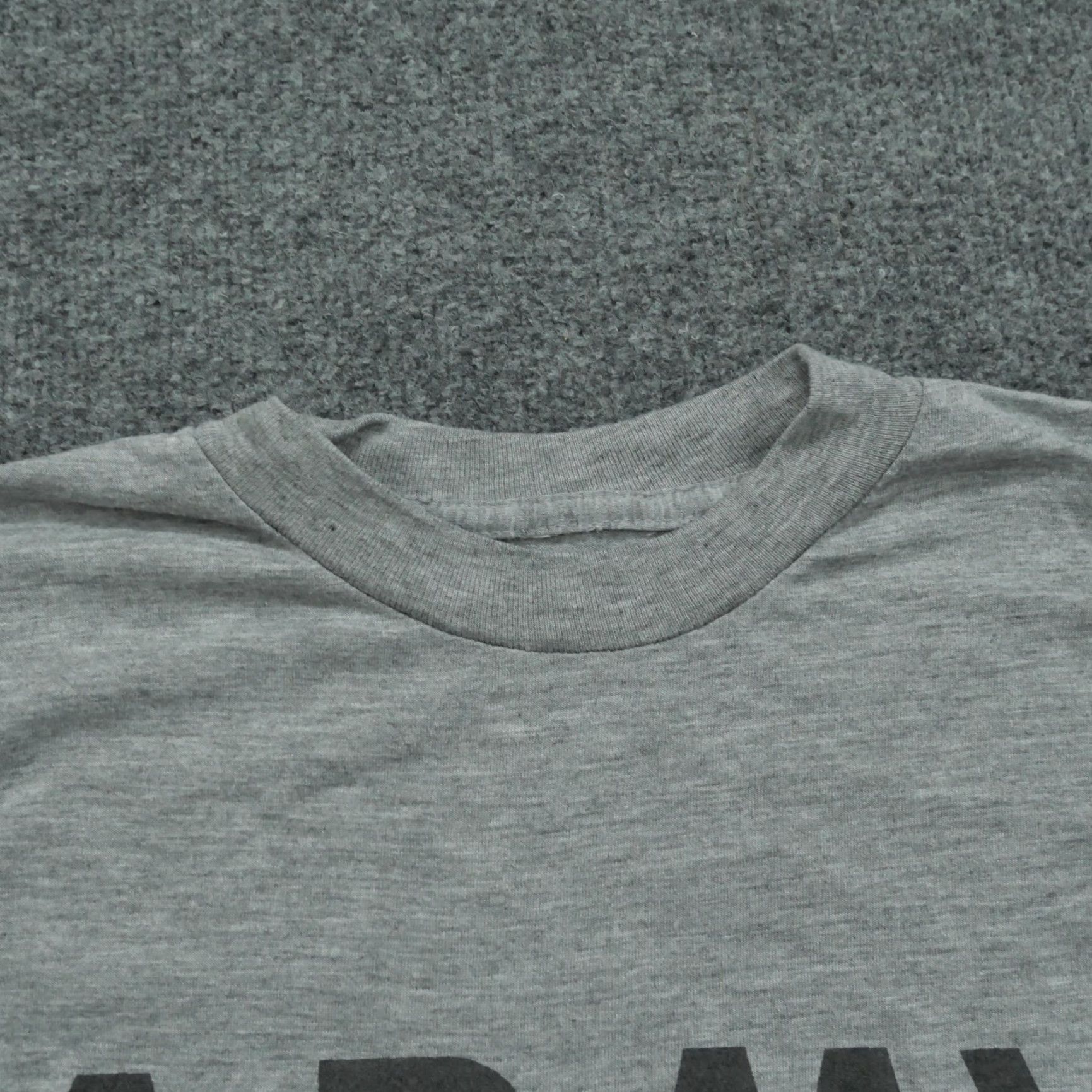 Spell VINTAGE Army T Shirt Adult Small Grey Spell Out Logo United States Mens 90s Y2K Size US S / EU 44-46 / 1 - 3 Thumbnail