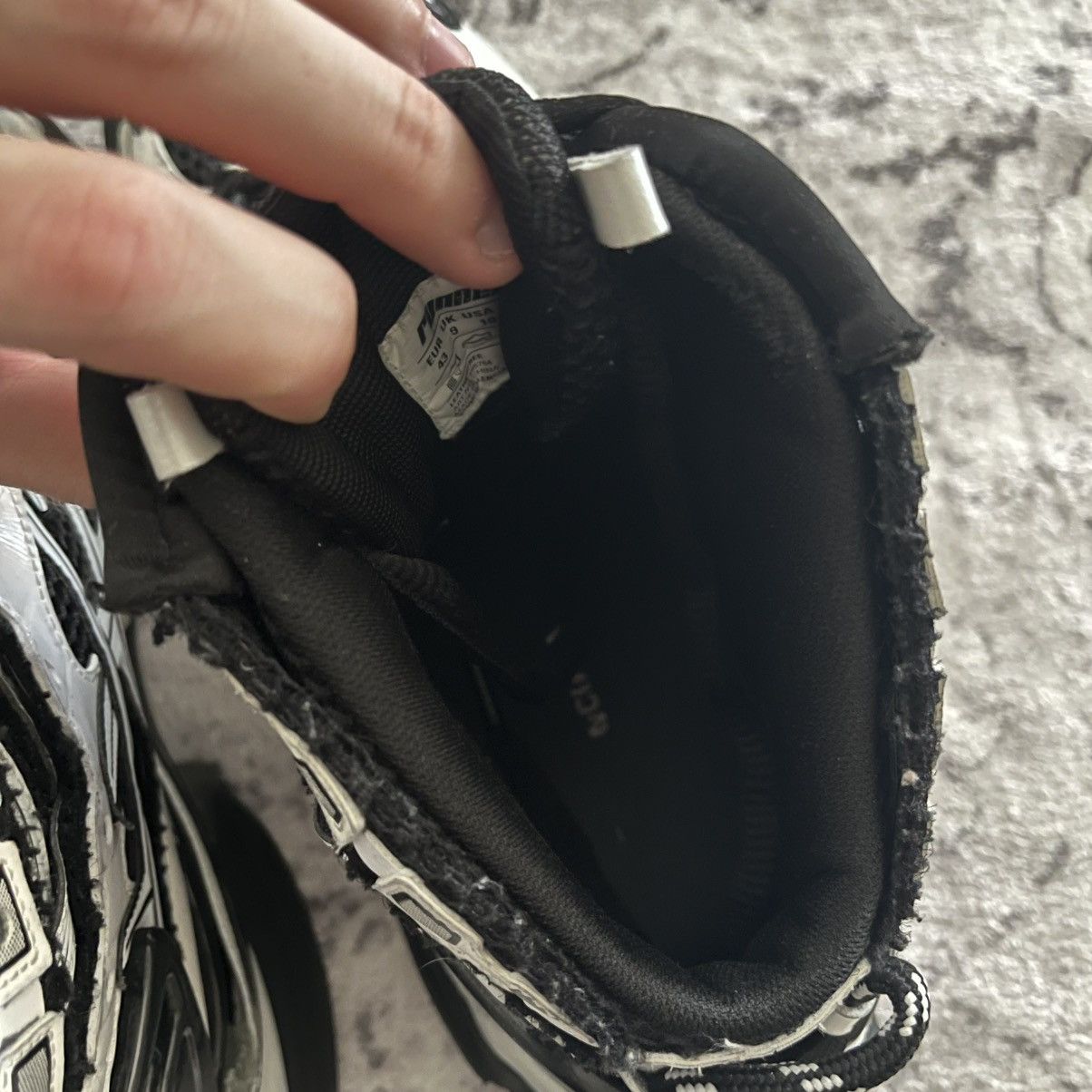 Balenciaga Balenciaga Runner High Top Sneakers Black/White | 10 Size US 10 / EU 43 - 10 Thumbnail