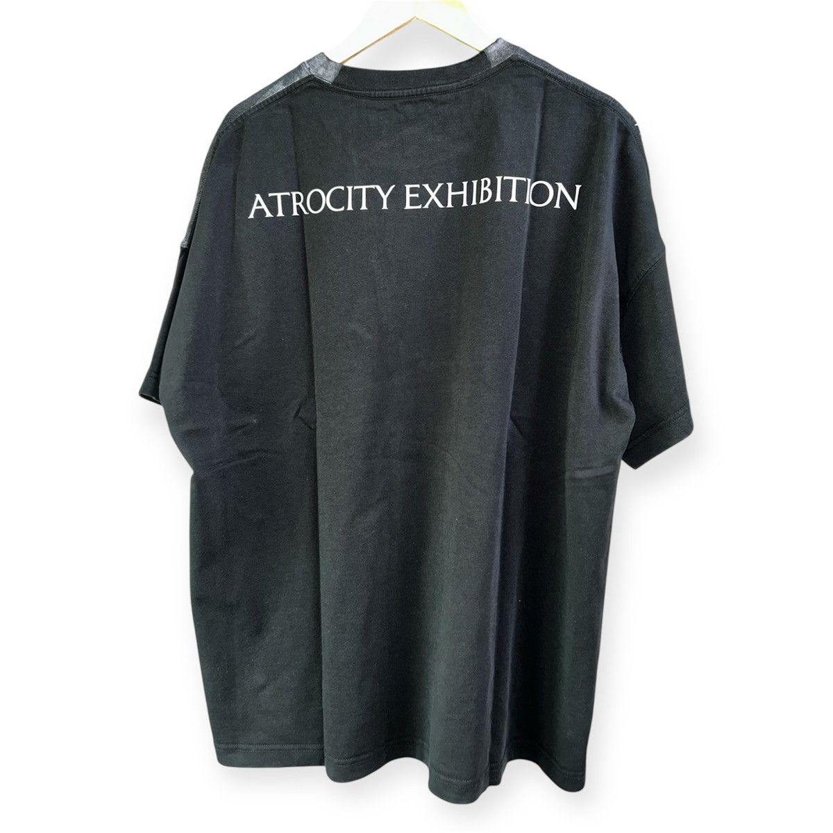 Joy Division × Pleasures Atrocity Exhibition Tee Size US L / EU 52-54 / 3 - 3 Thumbnail