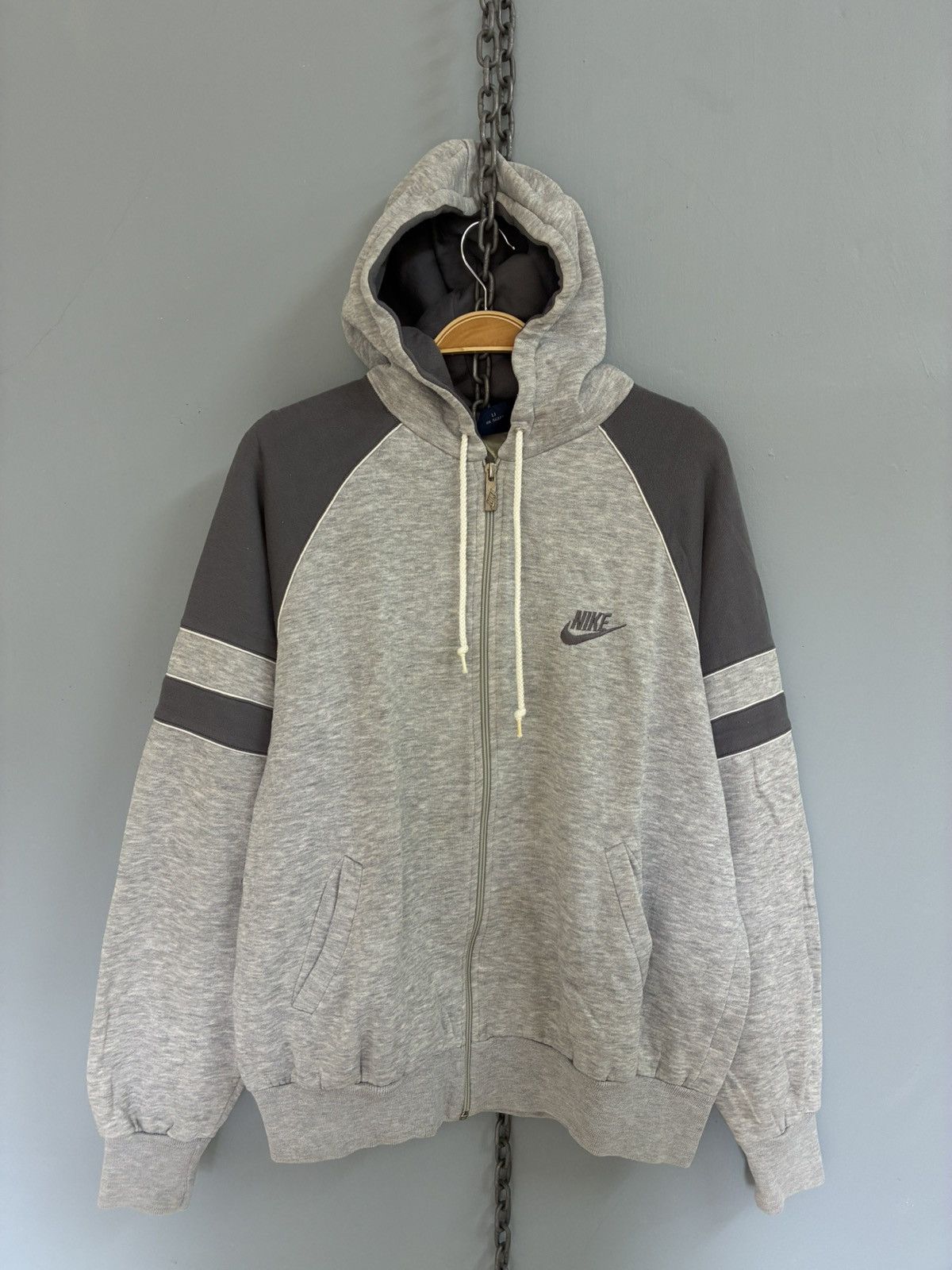Nike Vintage 80s Nike blue tag zip up hoodie Size US L / EU 52-54 / 3 - 1 Thumbnail
