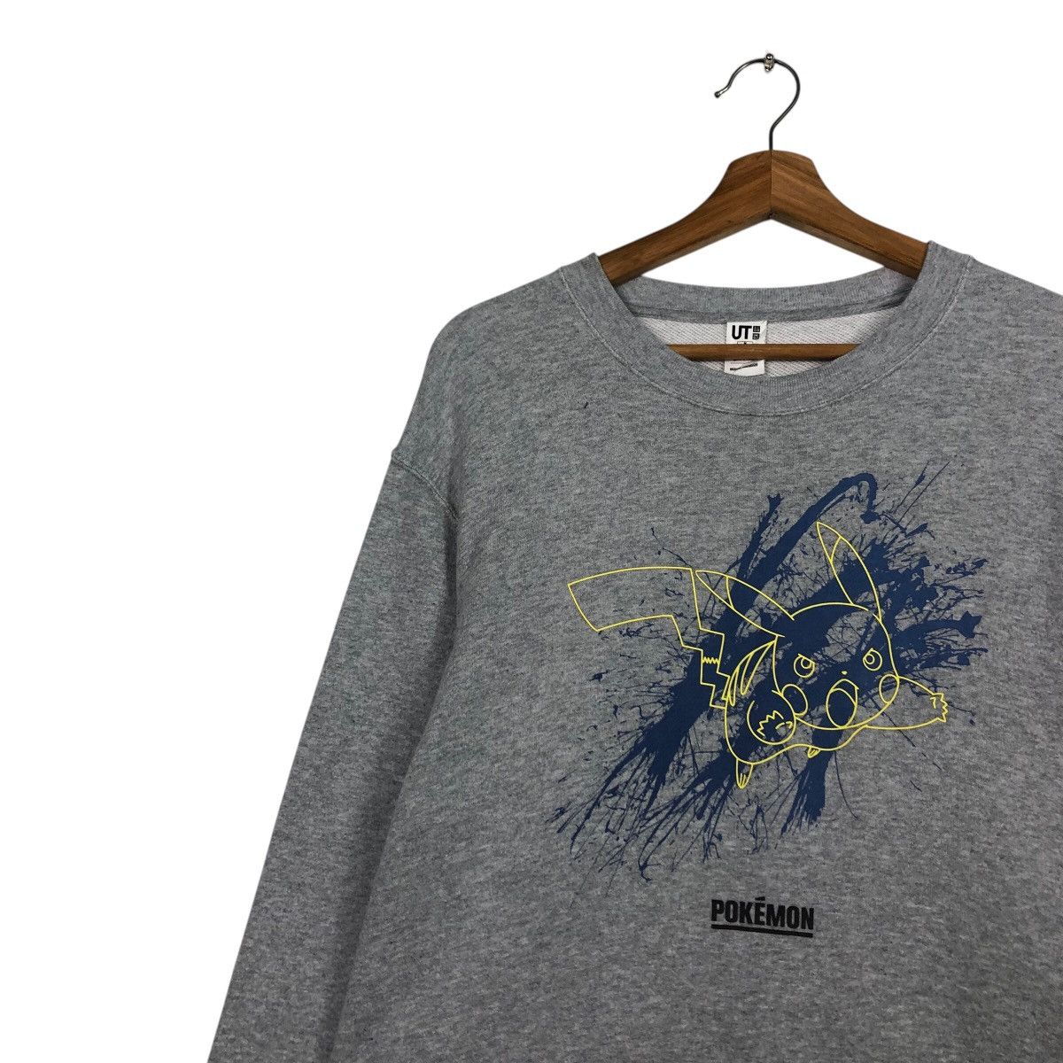 Japanese Brand UNIQLO UT Pokémon x Meguru Yamaguchi Oversized Pikachu Art Size US M / EU 48-50 / 2 - 8 Thumbnail