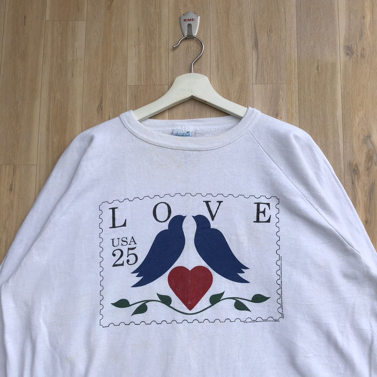 Vintage Vintage Love USA Postage Stamps Pullover Sweatshirt Size US XL / EU 56 / 4 - 3 Thumbnail