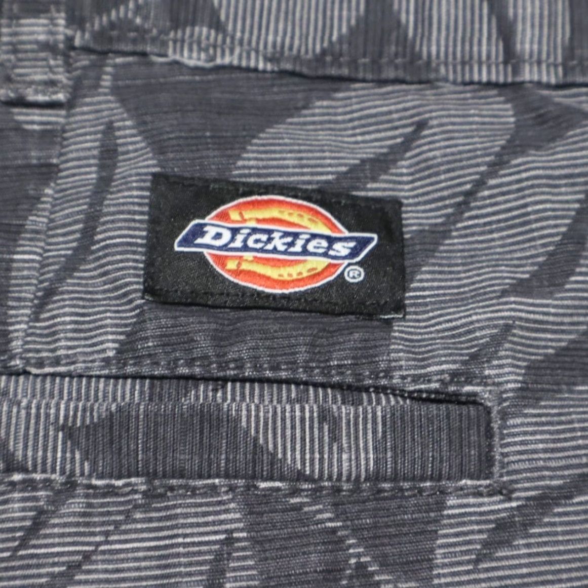 Dickies Dickies Leaf Print Cotton Ripstop Chino Shorts Charcoal Men's 40 Size US 40 / EU 56 - 6 Thumbnail