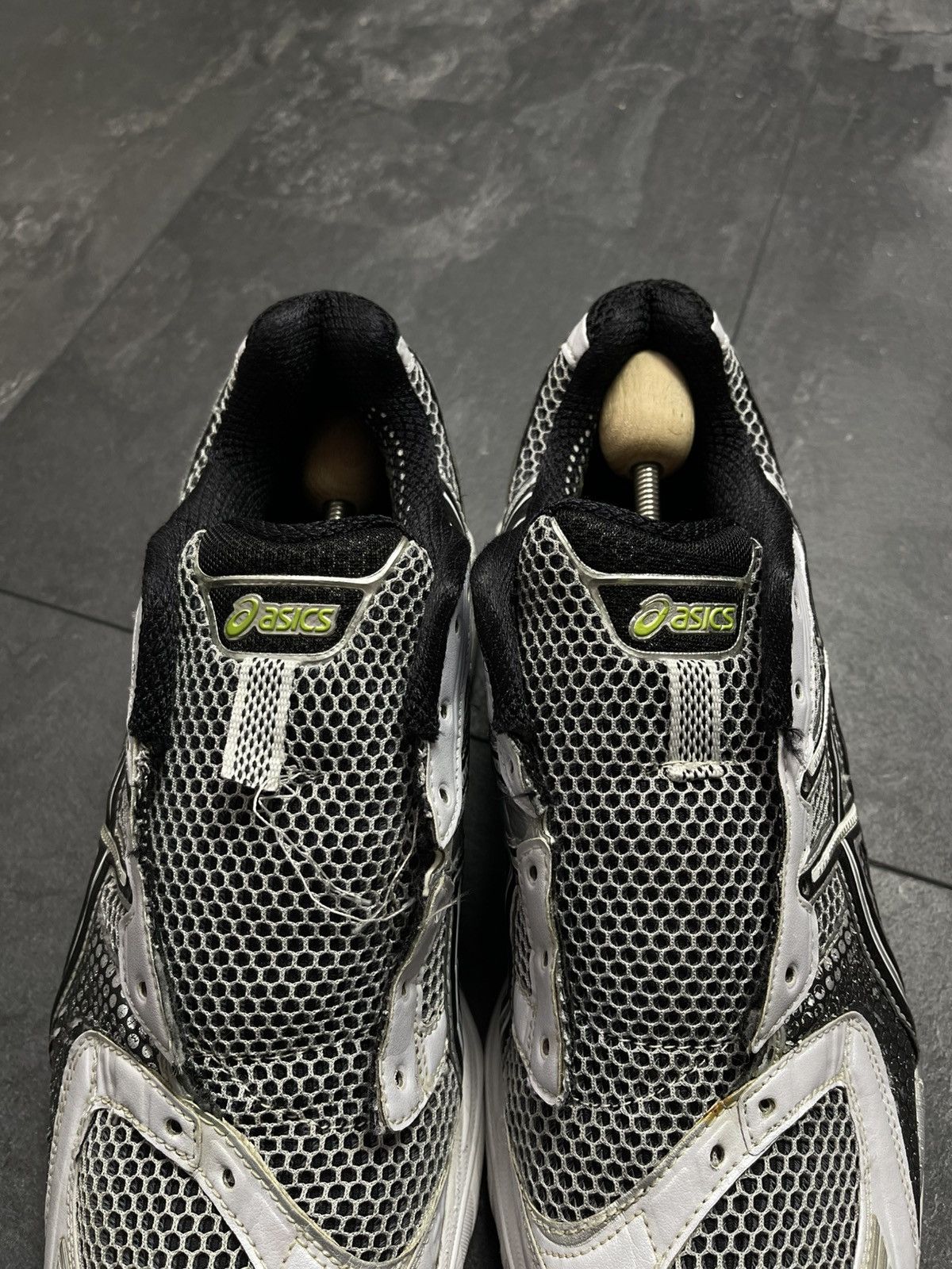 Asics × Streetwear × Vintage Vintage gel-kayano 15 low top sneakers Size US 10 / EU 43 - 6 Thumbnail