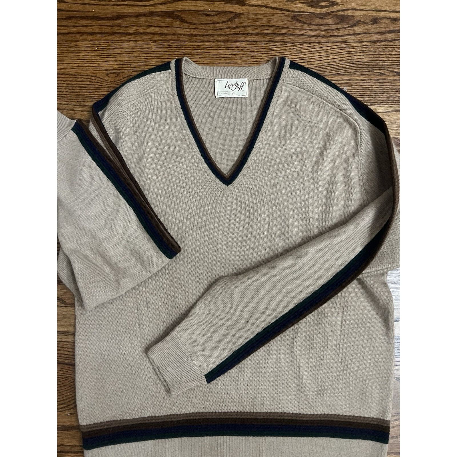 Other Lord Jeff 70’s Vintage V-neck Beige Sweater Made In USA SZ L Size US L / EU 52-54 / 3 - 3 Thumbnail