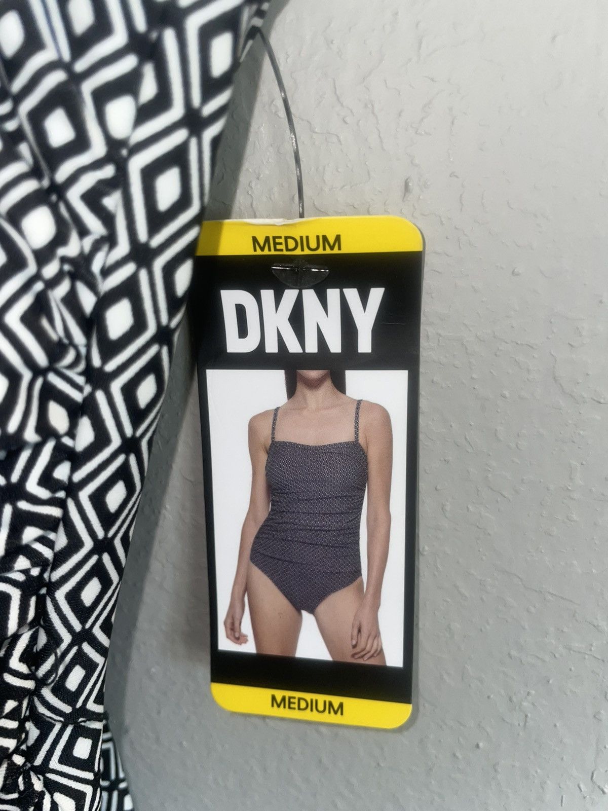 DKNY KY swimsuit NWT size medium Size M / US 6-8 / IT 42-44 - 3 Thumbnail