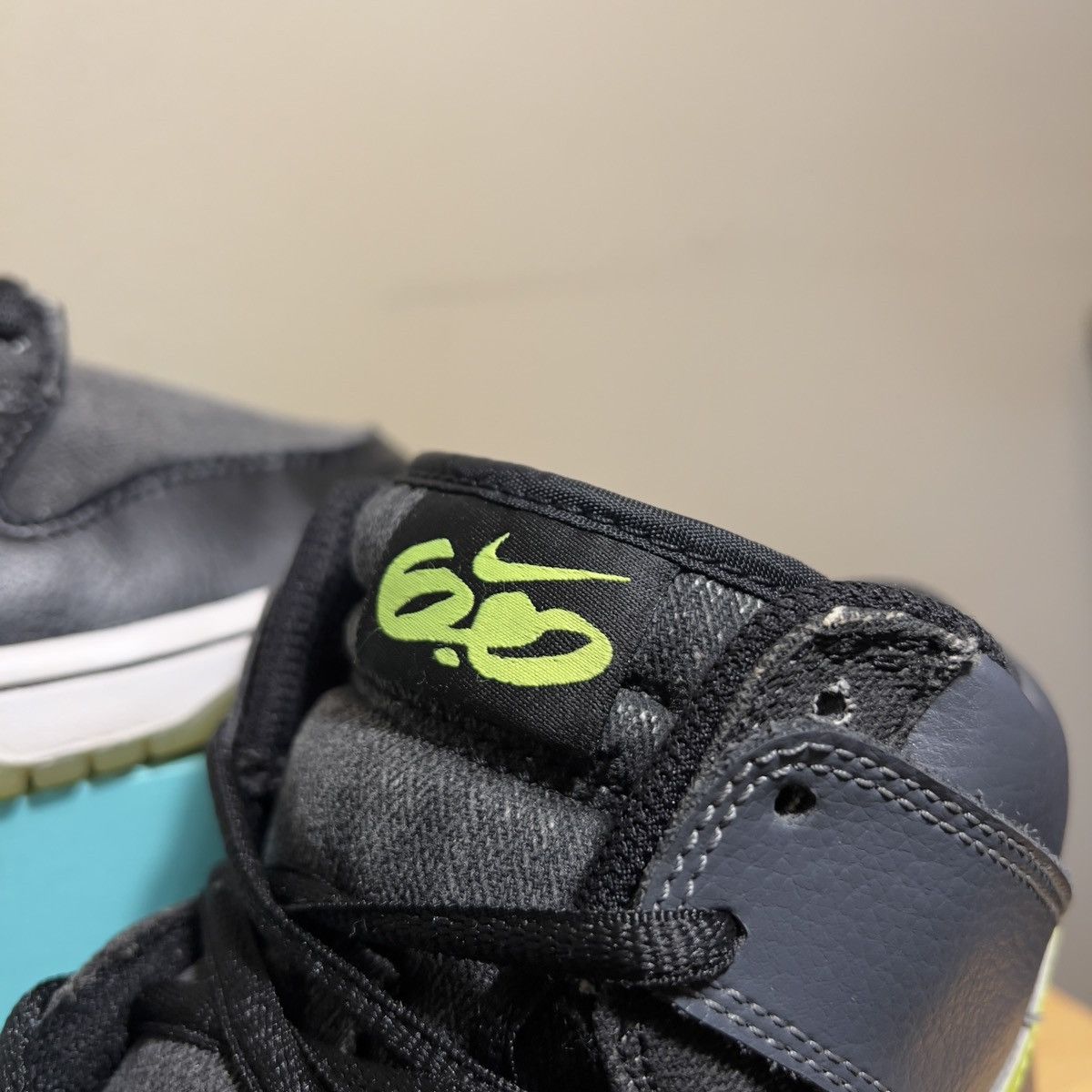 Vintage Nike 6.0 Premium Grey Volt Glow In The Dark