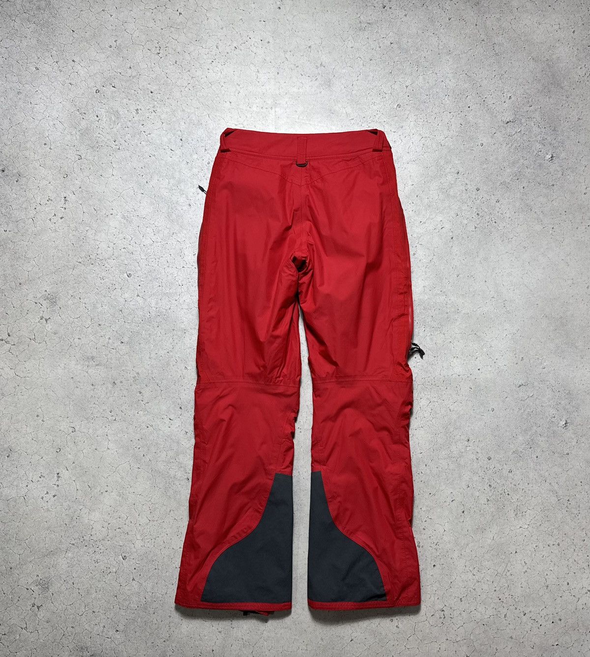 Nike ACG Nike ACG Vintage Nylon Ski Pants Size XS Outdoor Size US 28 / EU 44 - 10 Thumbnail