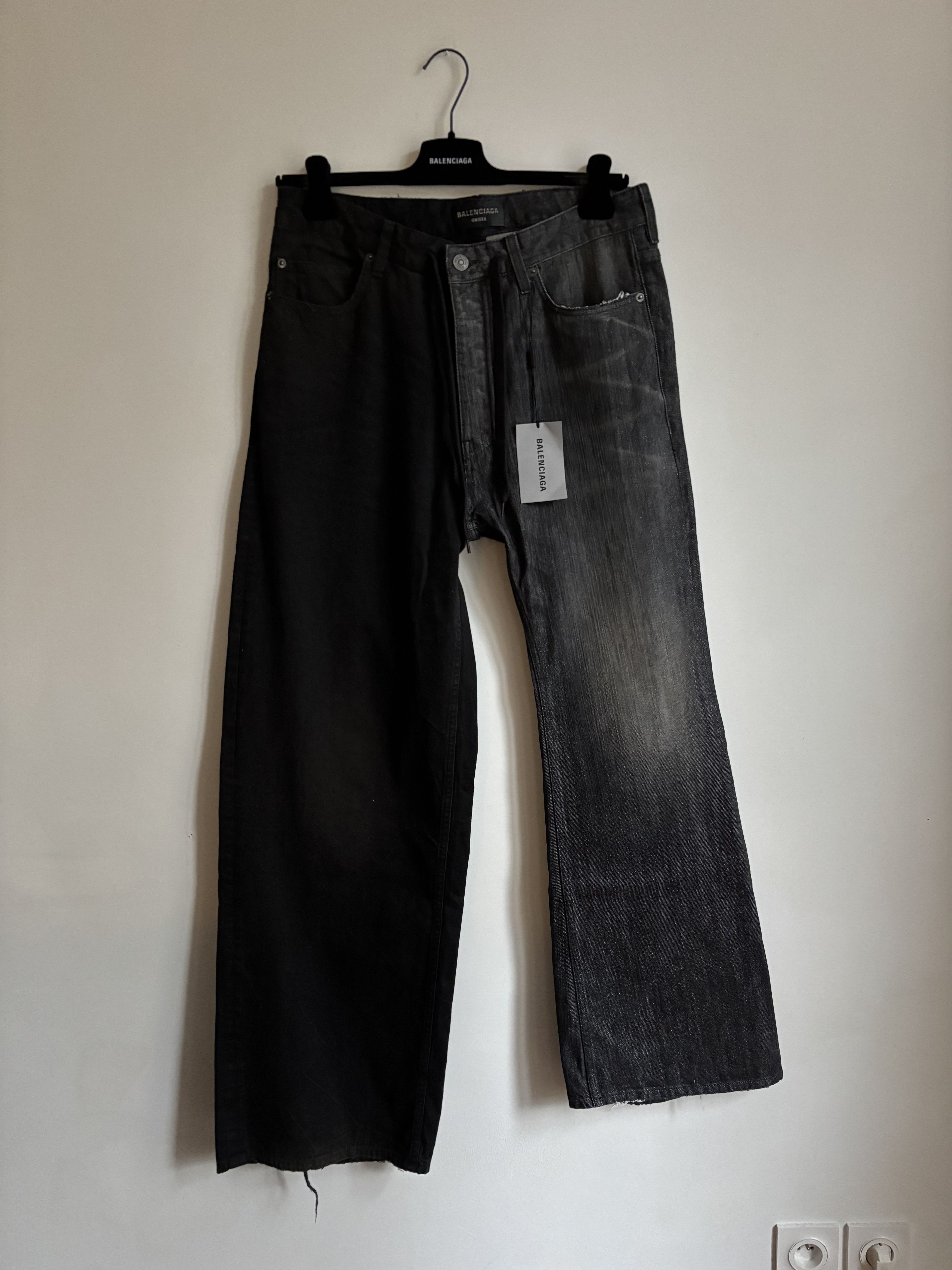 Balenciaga Balenciaga Fifty-Fifty Destroyed Jeans in Black/Grey Size US 34 / EU 50 - 1 Thumbnail