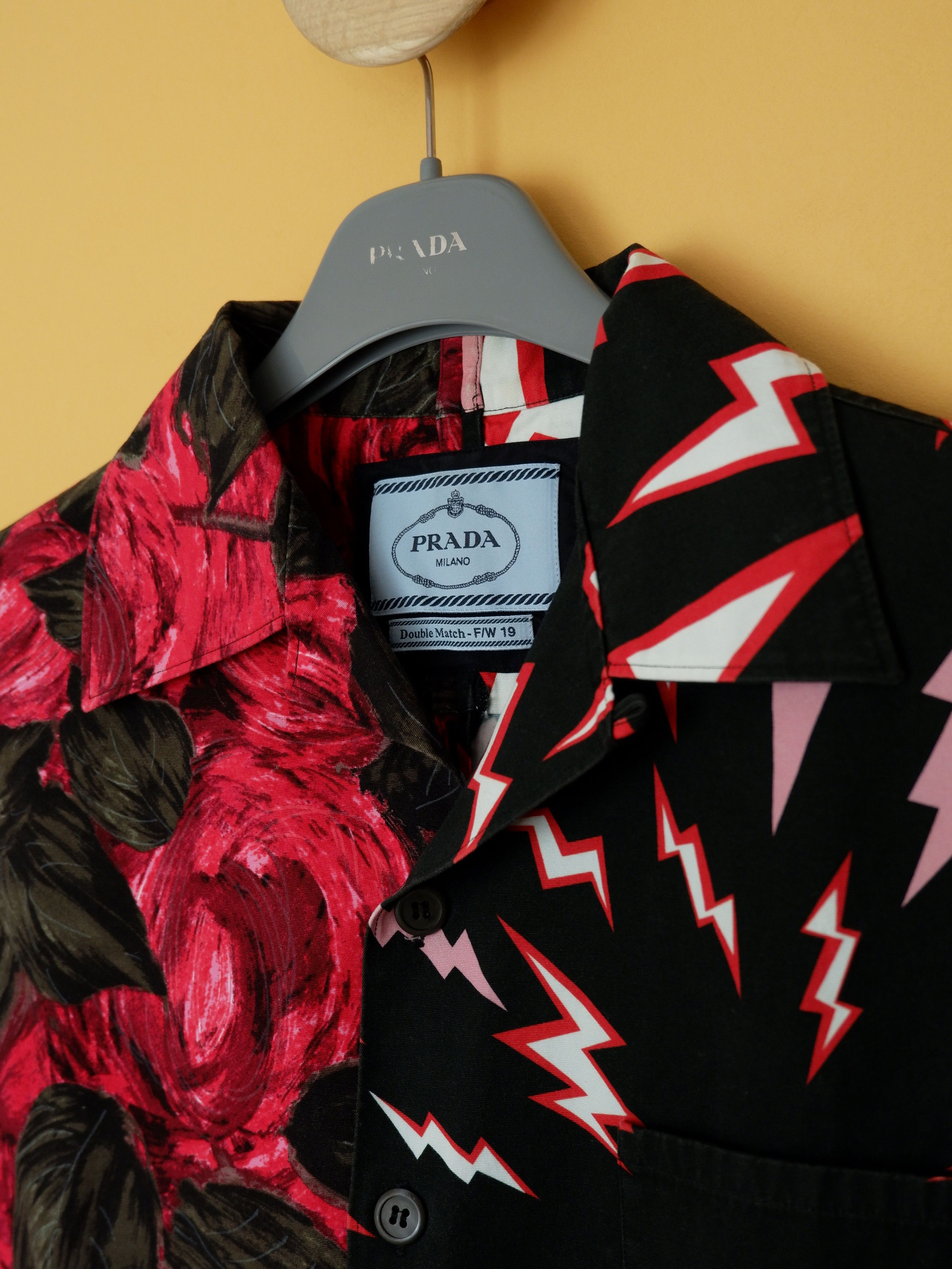 Prada Best price! Prada double match bolt print shirt AW19 Size US M / EU 48-50 / 2 - 2 Thumbnail