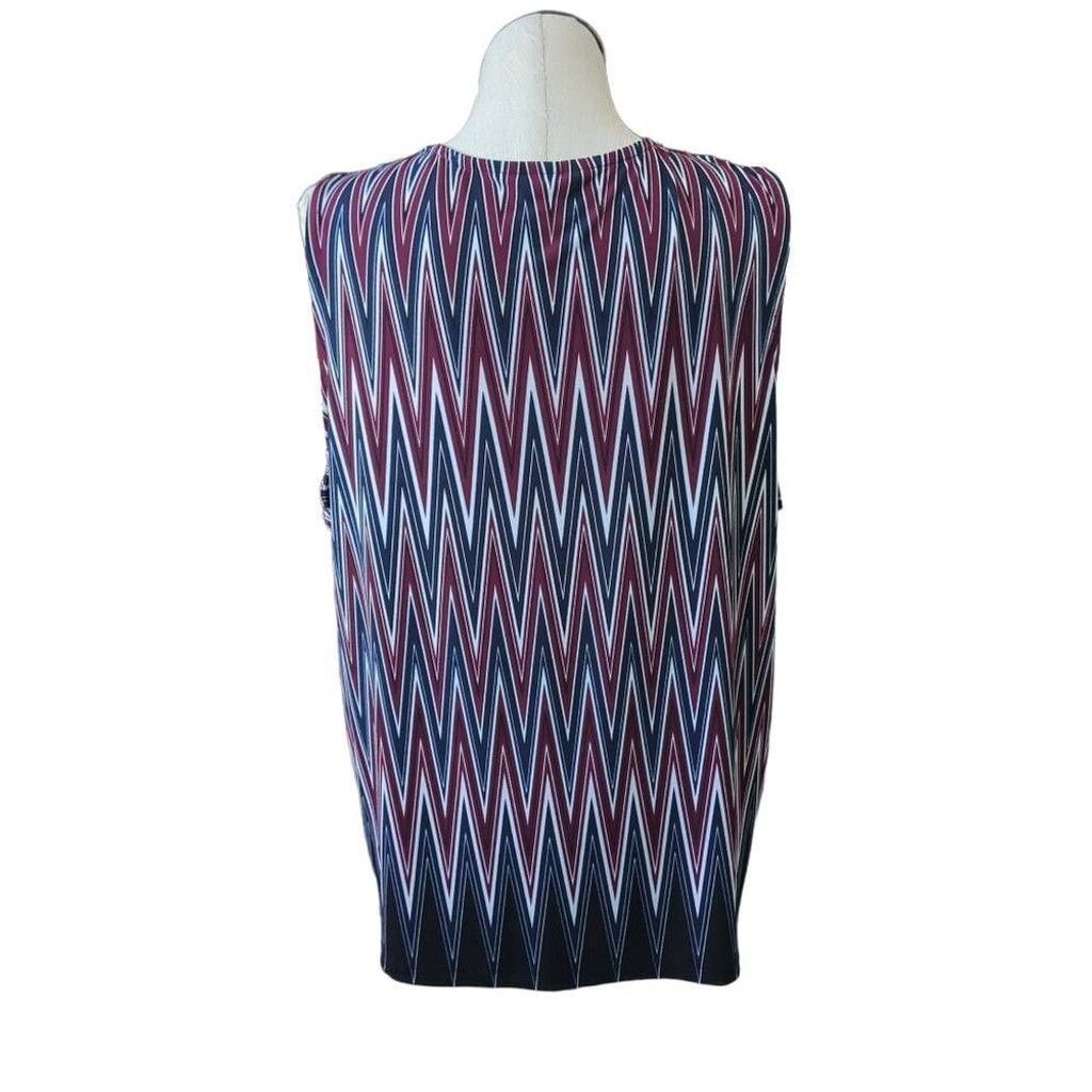 Other CJ Banks Women's 2X Sleeveless Tunic Burgundy Blue Chevron Size XXL / US 16-18 / IT 52-54 - 4 Thumbnail