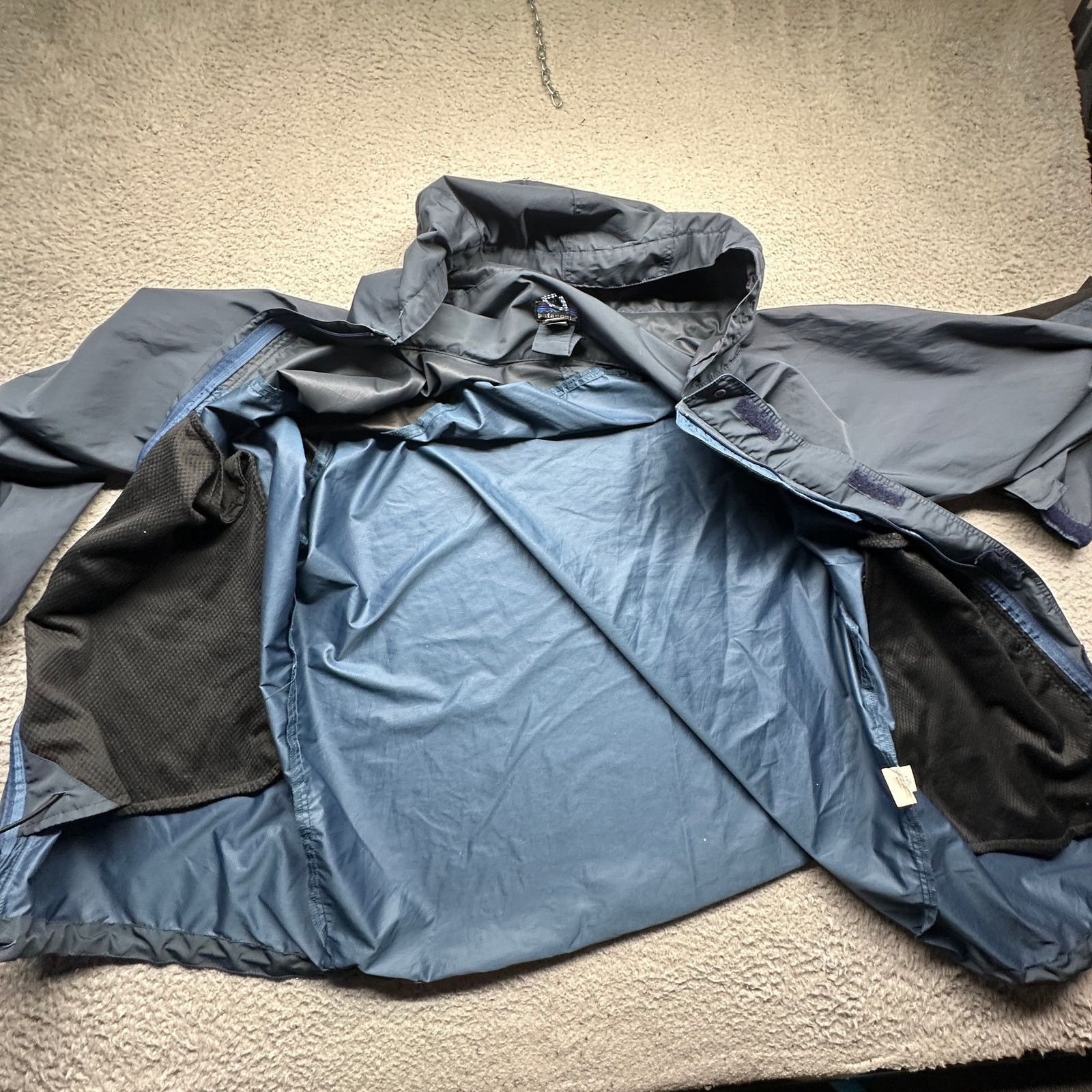 Patagonia Vintage Patagonia Essenshell 83661 Jacket Large Polyester Size US L / EU 52-54 / 3 - 10 Thumbnail