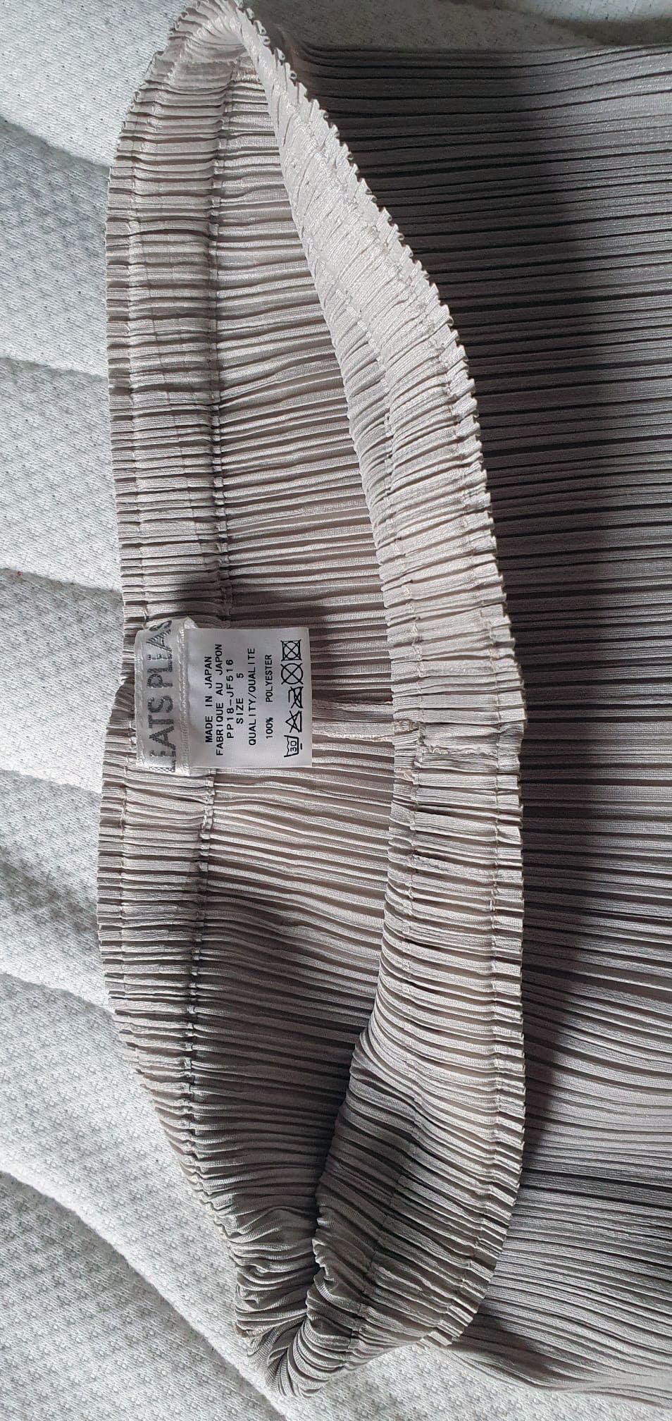Pleats Please Issey Miyake Issey Miyake sleeveless suit Size S / US 4 / IT 40 - 12 Thumbnail