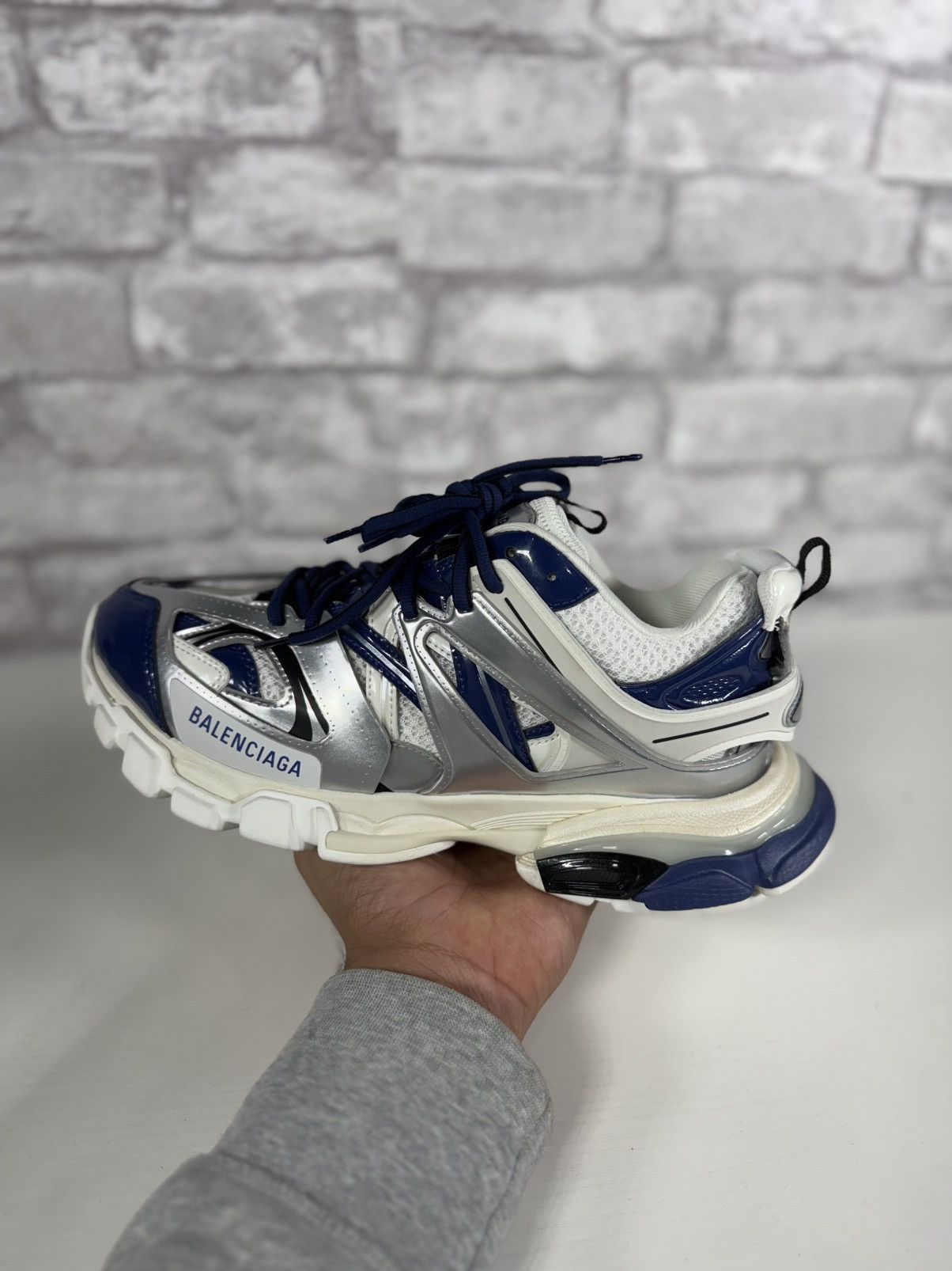 Balenciaga Balenciaga Tracks LED Size 8US/41EU Size US 8 / EU 41 - 11 Thumbnail