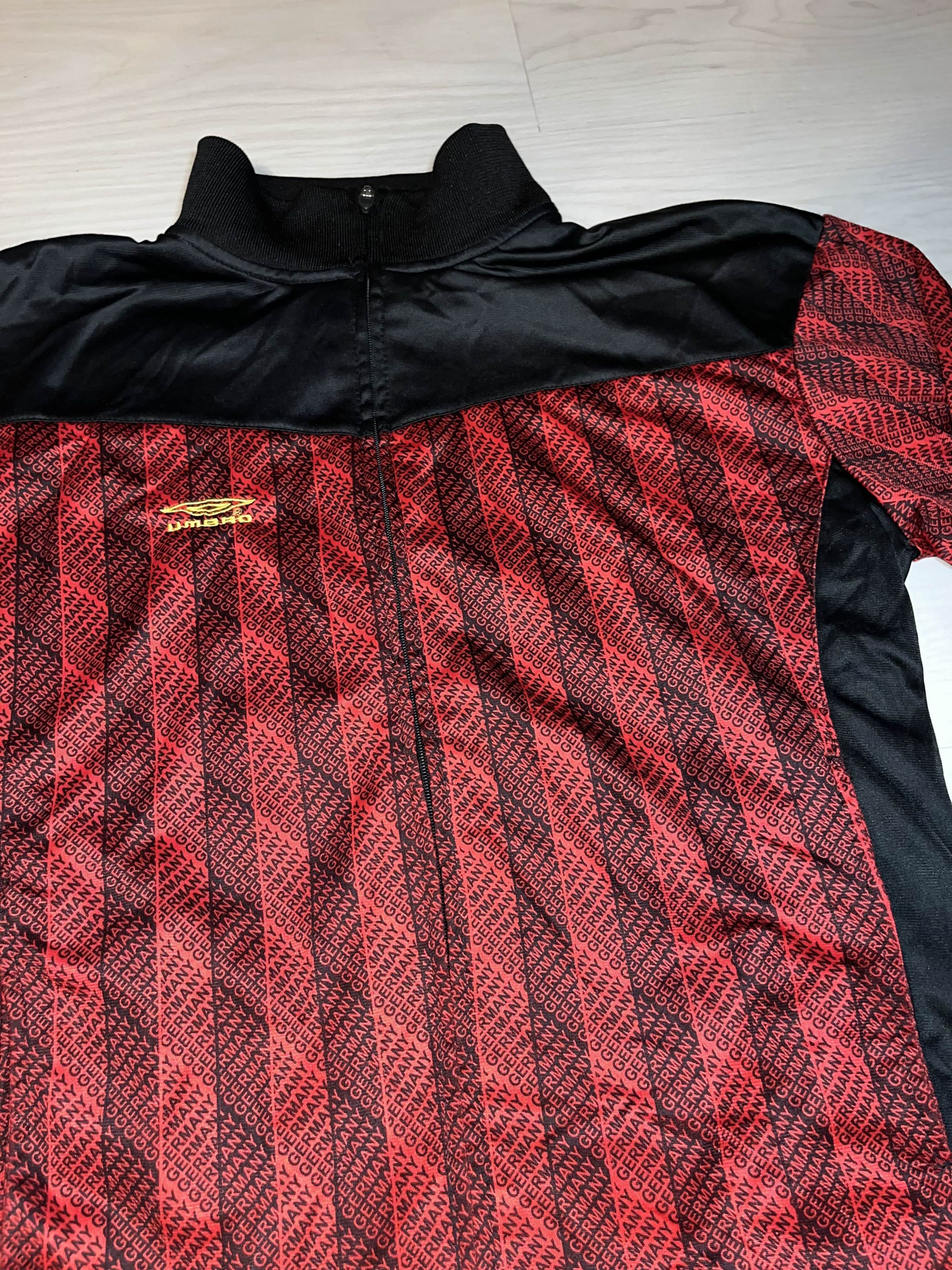 Umbro Germany Umbro Soccer Retro Zip Up Tracksuit Size US L / EU 52-54 / 3 - 3 Thumbnail