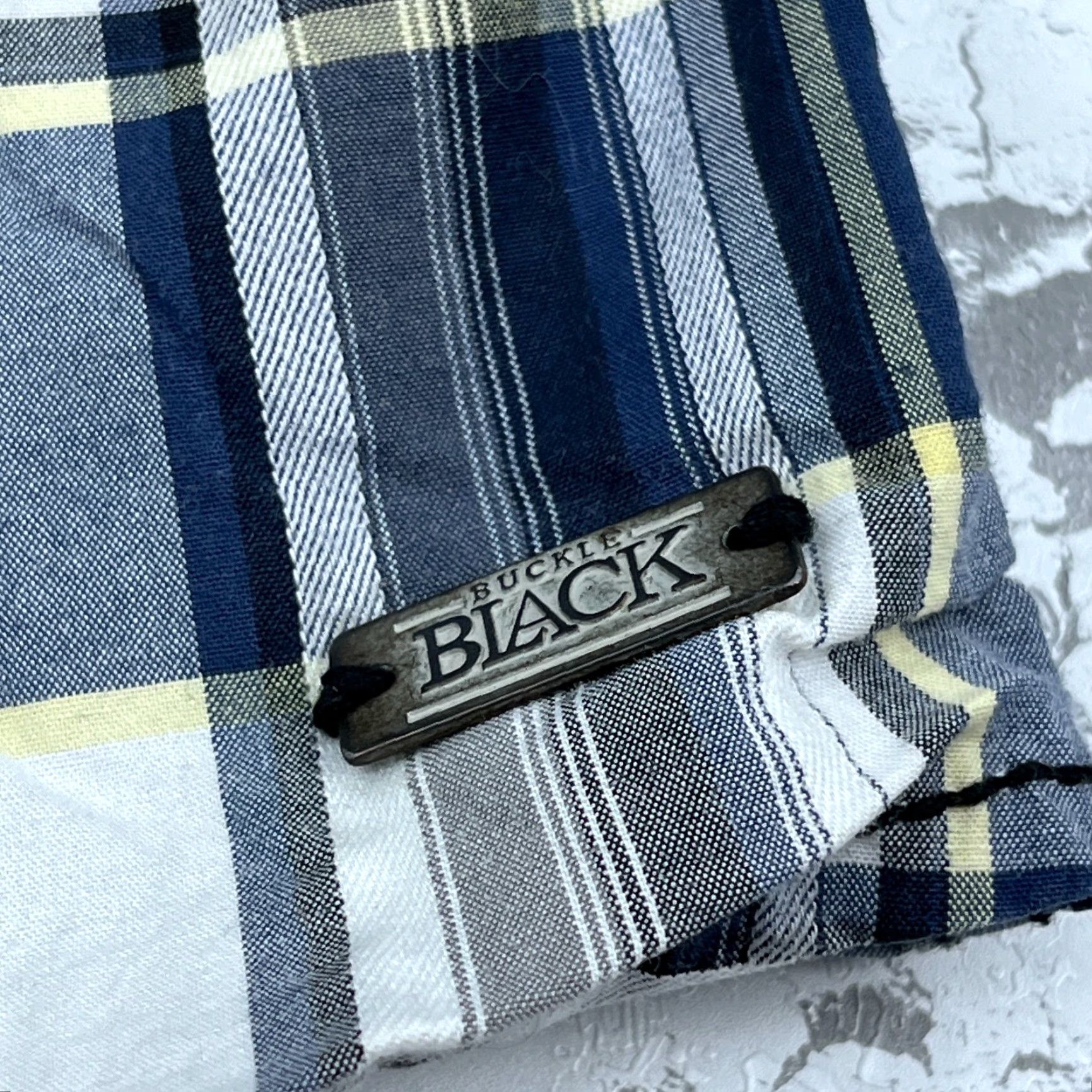 Buckle Black VINTAGE Buckle Shirt Men Large Blue Plaid Button Up Slim Fit Double Pocket Dress Adult Size 42R - 6 Thumbnail