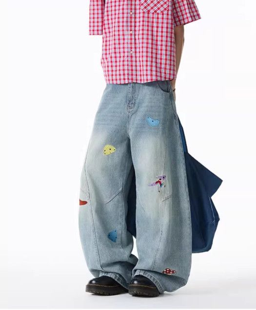 Japanese Brand Men's hip-hop wide-leg cartoon embroidered washed jeans Size US 32 / EU 48 - 3 Thumbnail