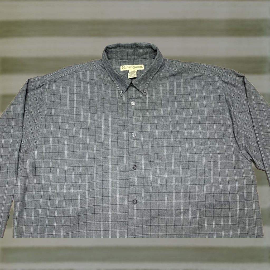 Vintage MunsingWear Shirt Mens Large Gray Plaid Long Sleeve Button-Down 1 Pocket Size US L / EU 52-54 / 3 - 1 Thumbnail