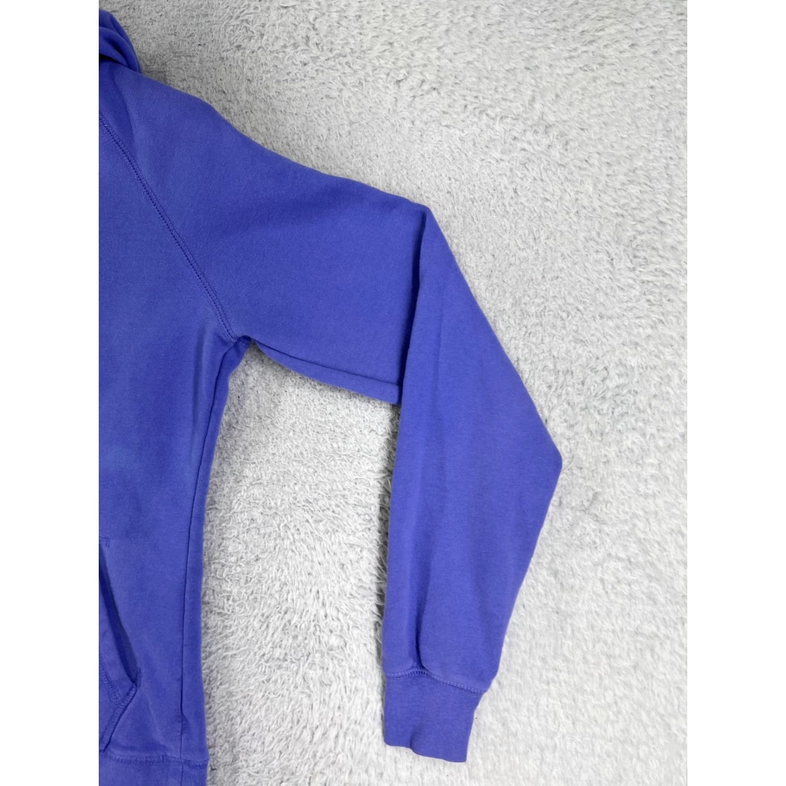 The North Face VINTAGE The North Face Women's Hoodie Sweatshirt Pullover Small Purple Casual Outdoor 90s Size S / US 4 / IT 40 - 2 Thumbnail