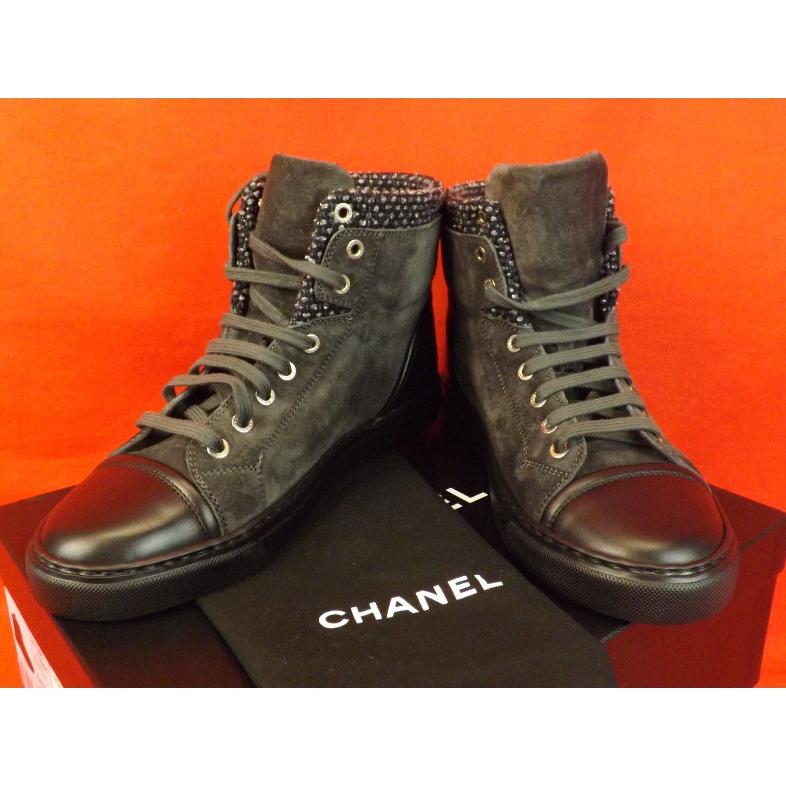 CHANEL G31058 GRAY BLACK SUEDE LEATHER CC LOGO SNEAKERS 36
