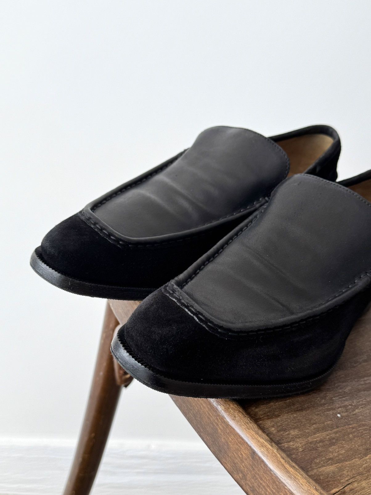 Gucci Gucci Black Suede & Leather Tuxedo Loafers Size US 8 / EU 41 - 3 Thumbnail