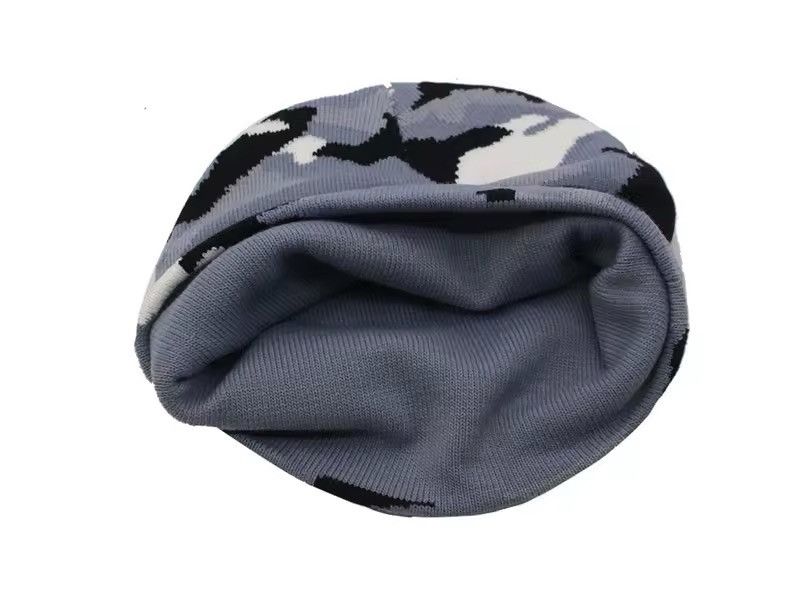 Japanese Brand Camouflage Knitted Hat Beanie Unisex Size ONE SIZE - 4 Thumbnail