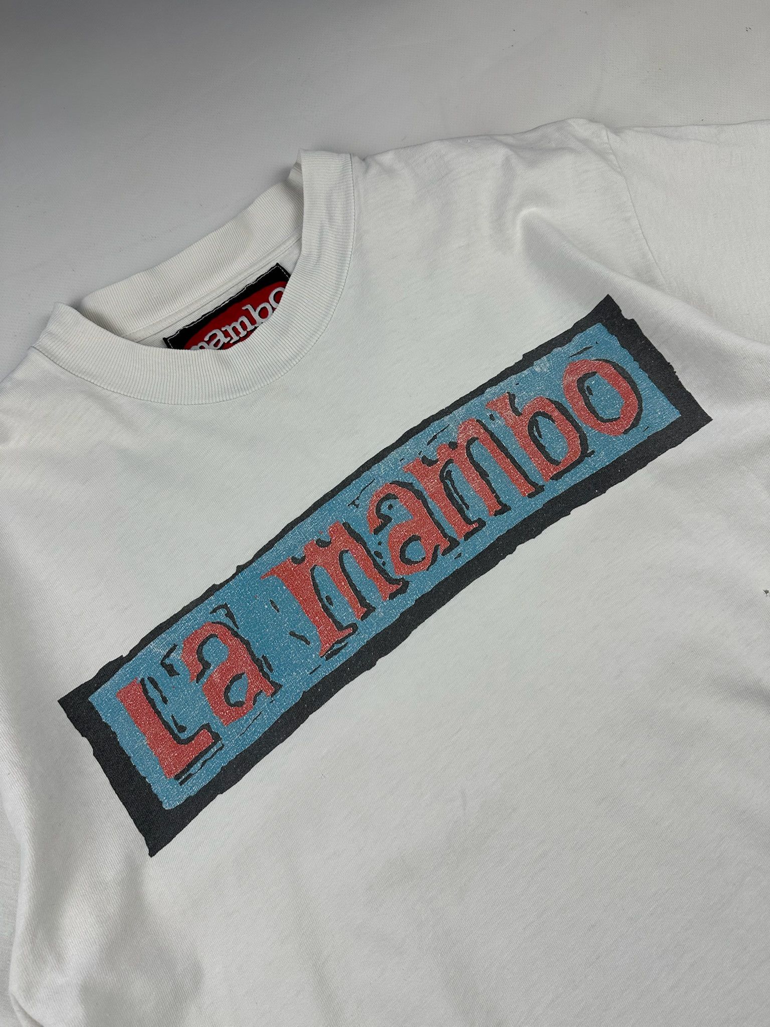 Vintage Vintage Mambo Tshirt surf Size US L / EU 52-54 / 3 - 5 Thumbnail