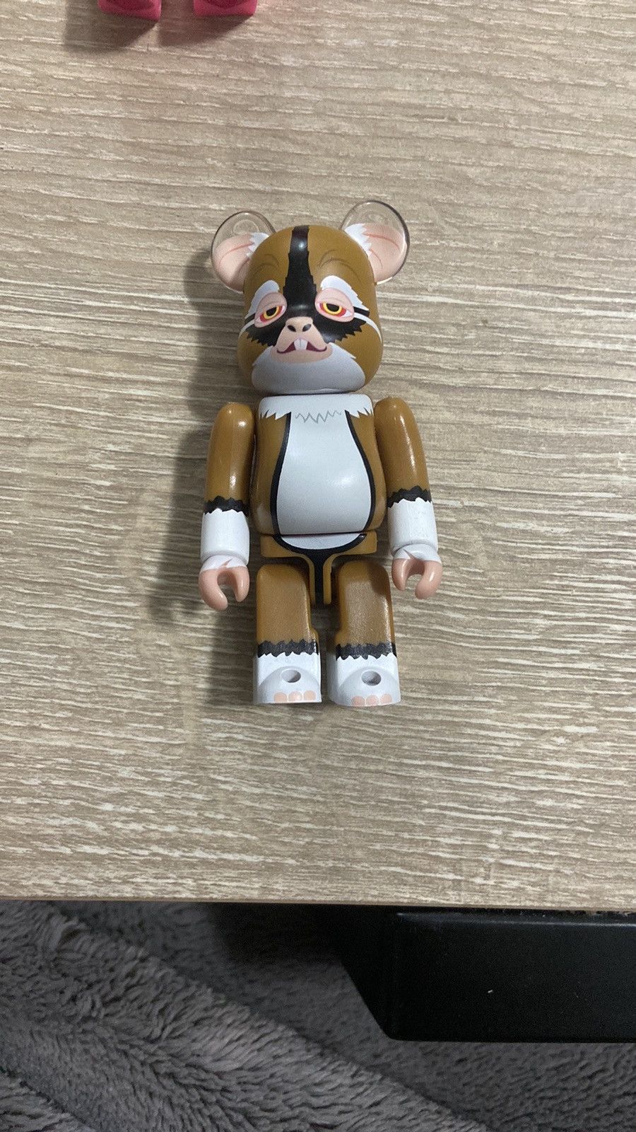 Medicom Toy Bearbrick Series 43: Gremlin Variant Secret (100%) Loose Size ONE SIZE - 1 Thumbnail