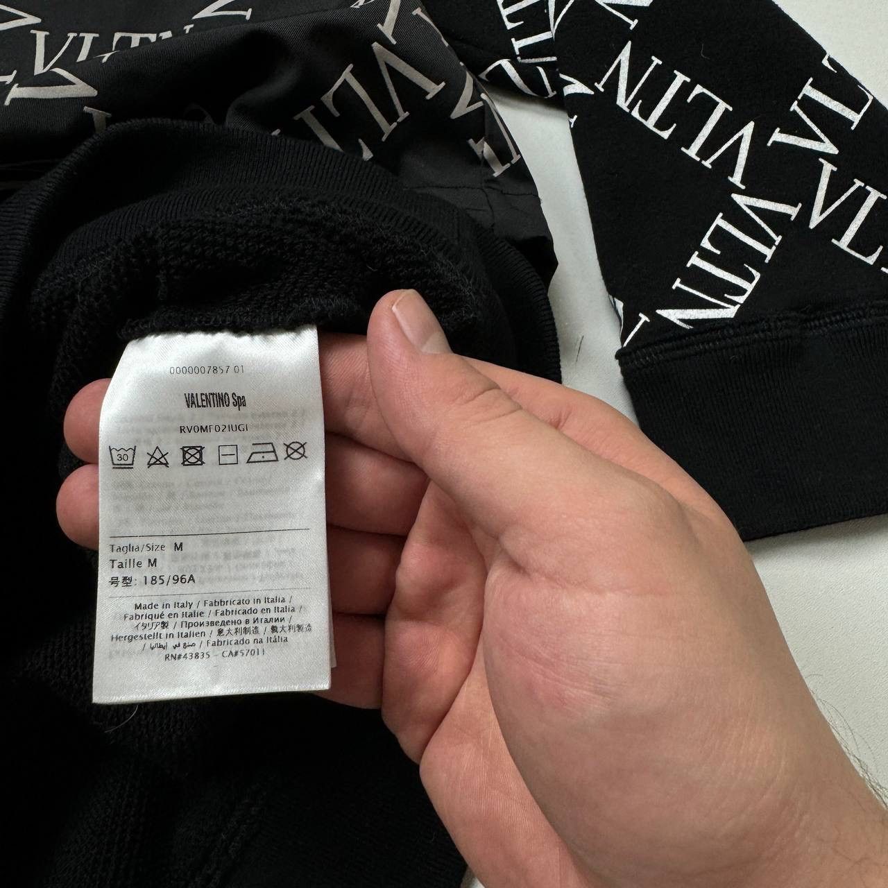 Valentino VALENTINO 'vltn' Logo Grid Print Hoodie In Black Size US M / EU 48-50 / 2 - 6 Thumbnail