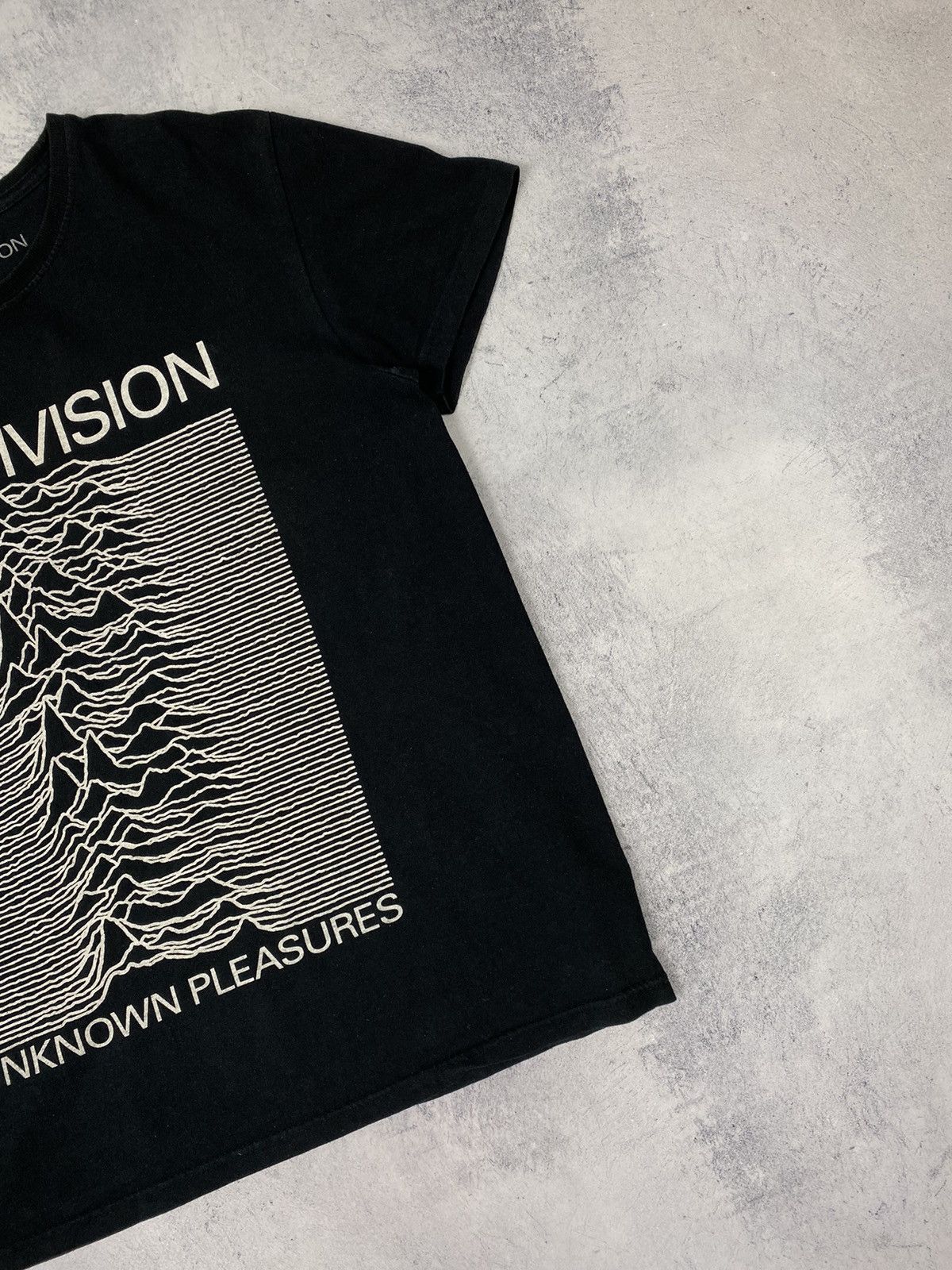 Joy Division Joy Division Band Tee Tshirt Size US L / EU 52-54 / 3 - 3 Thumbnail