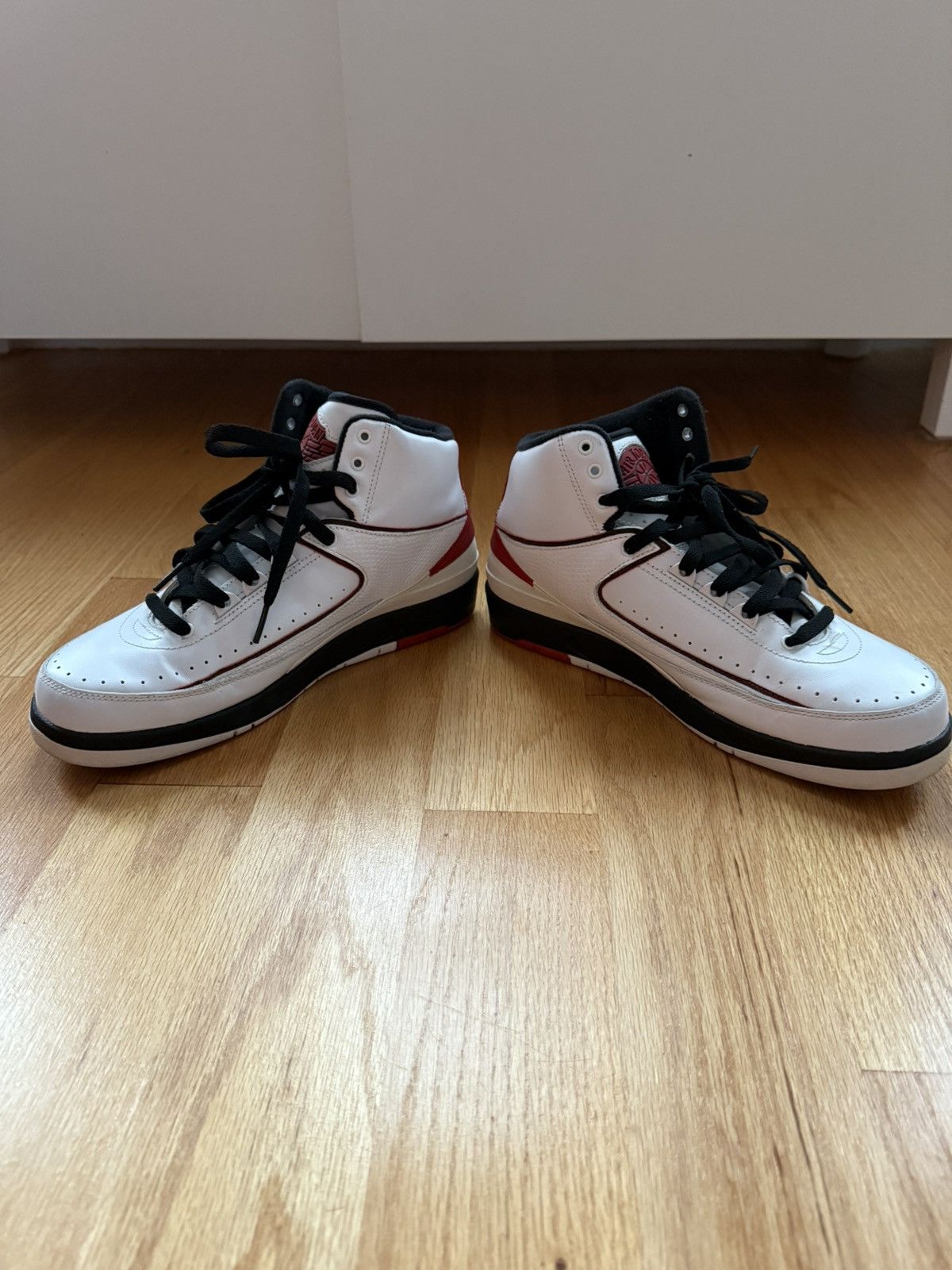 Jordan Brand Air jordan 2 QF white varsity red (2010) US8 Size US 8 / EU 41 - 3 Thumbnail