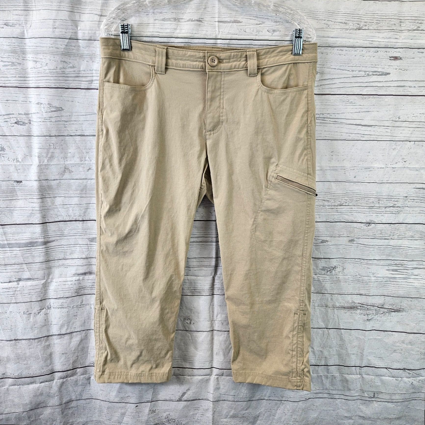 Eddie Bauer Eddie Bauer Womens Cropped Pants Sz 12 Tan Mid Rise Nylon Blend Cargo Pockets Size 34" / US 12 / IT 48 - 2 Thumbnail