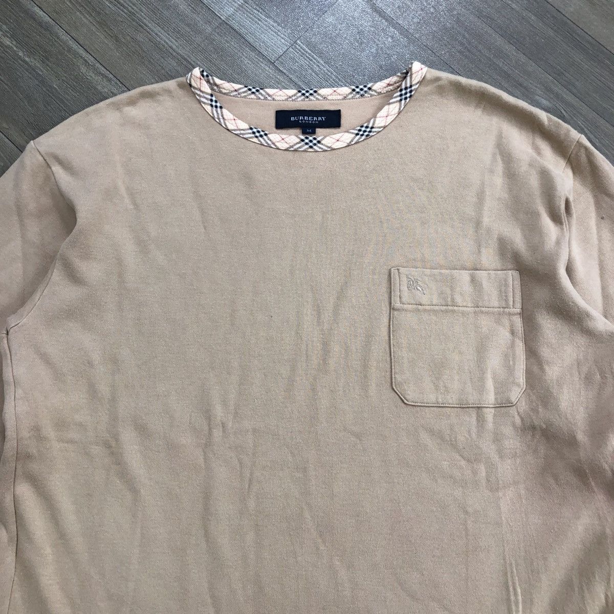 Burberry × Designer × Vintage Vintage Burberry London Pocket Small Logo Longsleeve Size US M / EU 48-50 / 2 - 2 Thumbnail