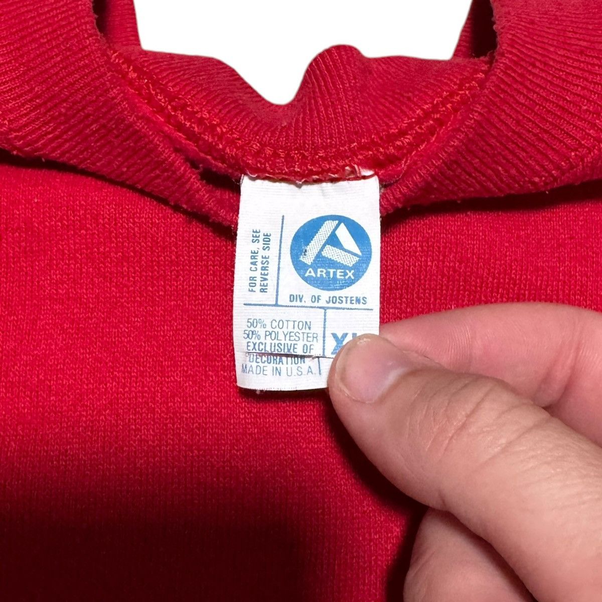 Vintage Vintage 80s United States Marines Corps Sweatshirt Adult XL Size US XL / EU 56 / 4 - 7 Thumbnail