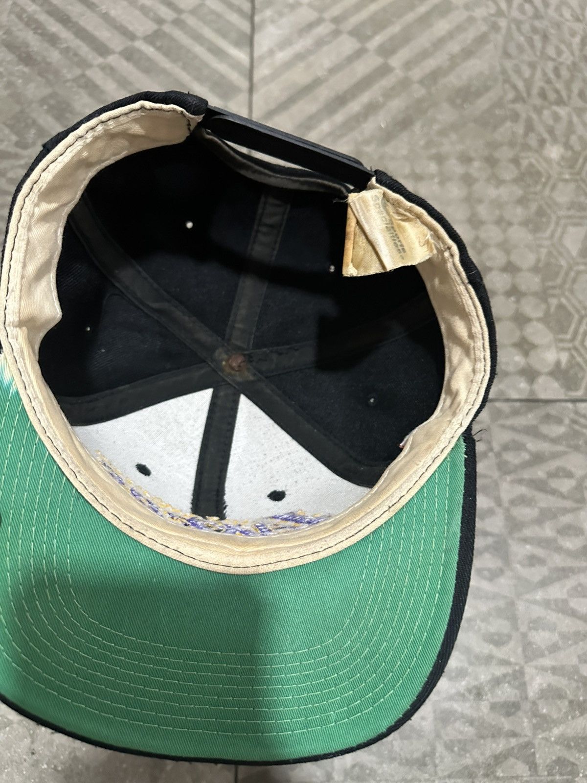 Sports Specialties Vintage Sports Specialties Los Angeles Lakers Motion Hat Size ONE SIZE - 10 Thumbnail