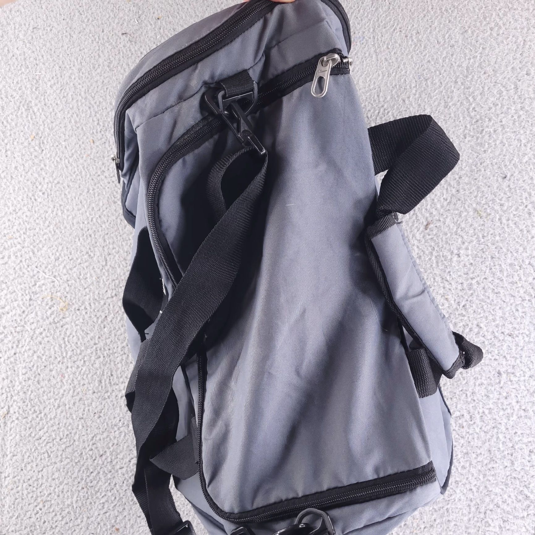 Nike Travel Gray Nike Shoulder Duffle Bag 20 Inch User: Travel Gray Nike Shoulder Duffle Bag 20 Inch Size ONE SIZE - 6 Thumbnail