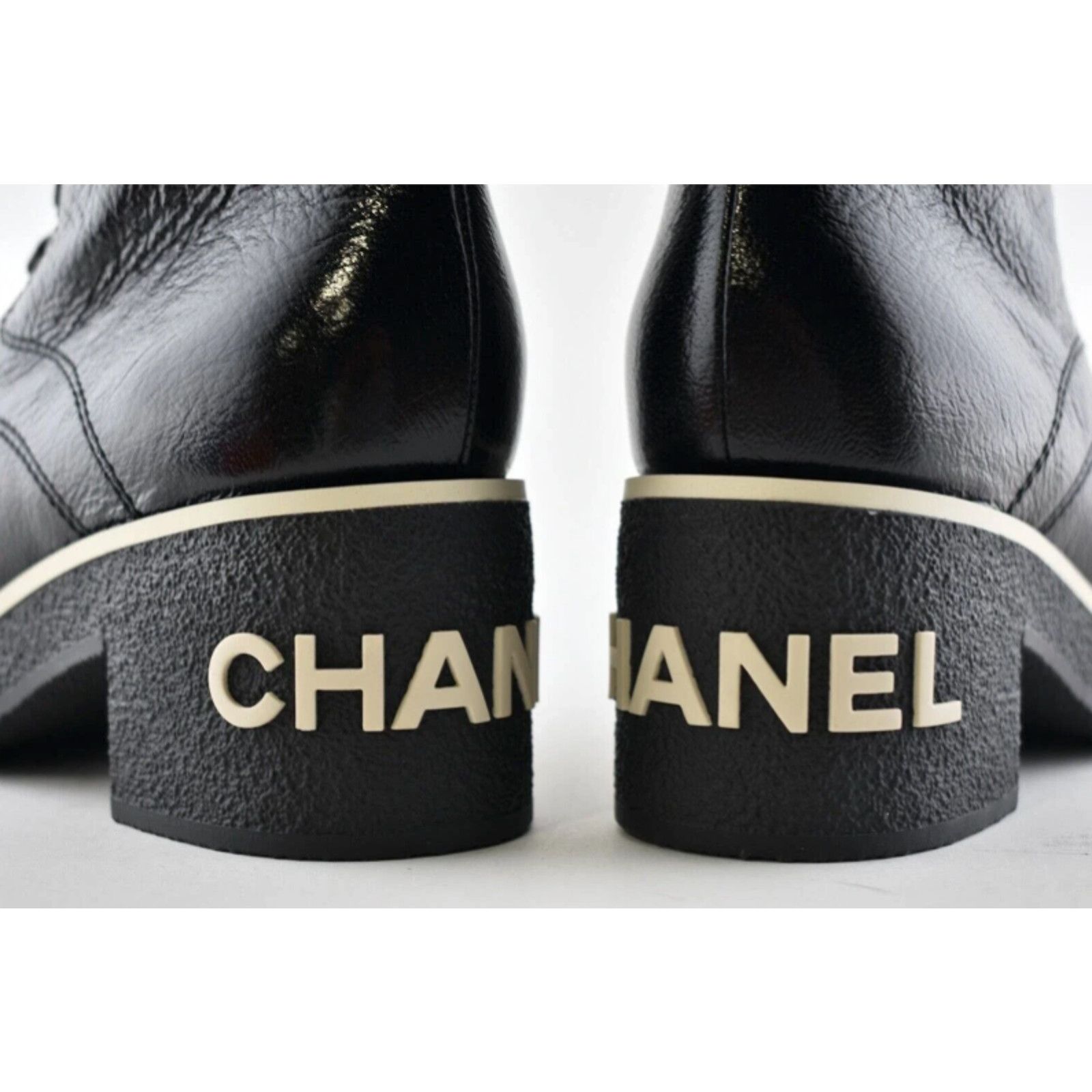 Chanel Chanel 21C Black Patent White Logo Combat Lace Up Tie Size US 10 / IT 40 - 10 Thumbnail