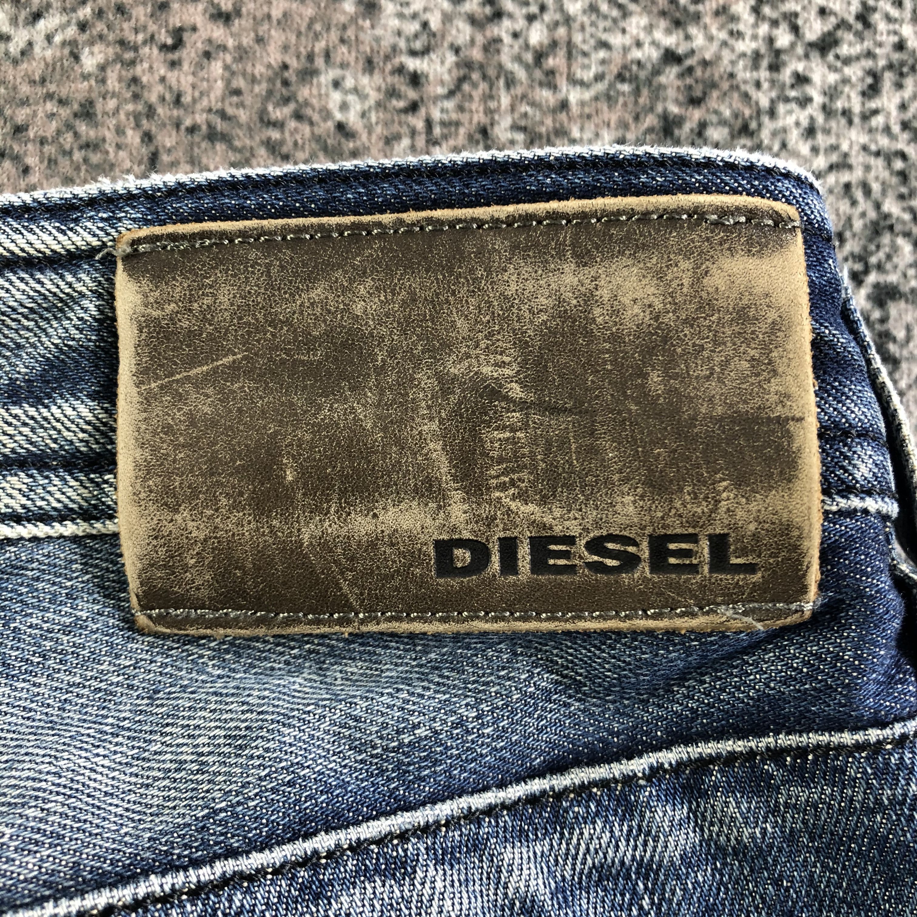 Diesel Diesel Timmen Jeans Ripped Denim KJ3165 Size US 30 / EU 46 - 5 Thumbnail