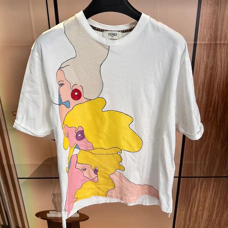 Fendi Fendi Women's Graphic Cotton T-Shirt M Size 0089 Size M / US 6-8 / IT 42-44 - 1 Thumbnail