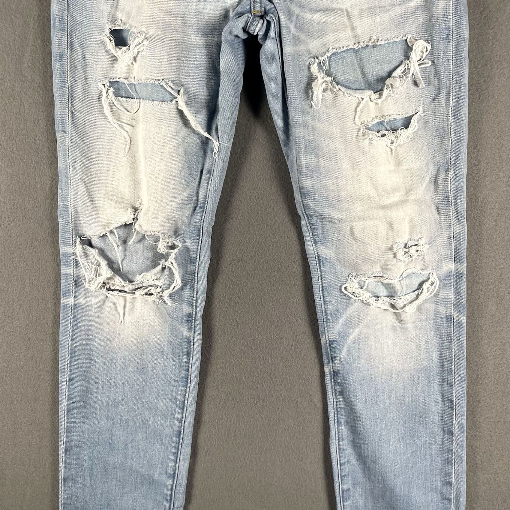 American Eagle Outfitters American Eagle AE Jeans Mens 30x34 Light Wash Slim Cozy Air Flex Distressed Size US 30 / EU 46 - 3 Thumbnail