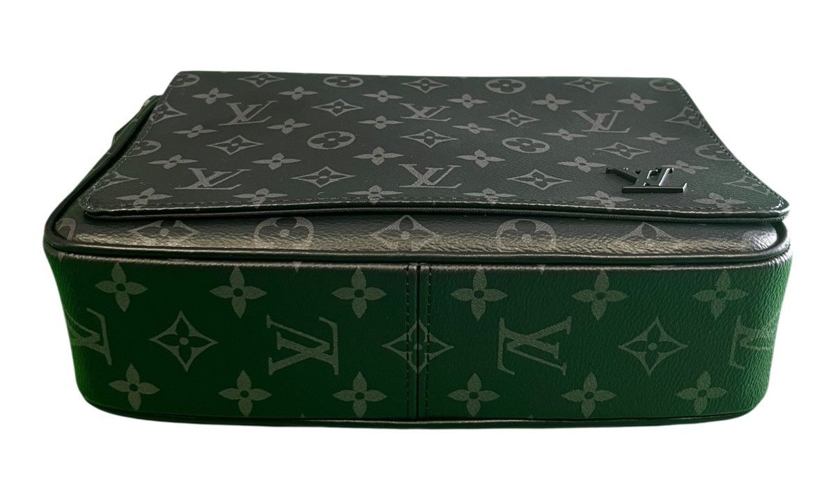 Louis Vuitton Louis Vuitton Monogram Eclipse PM Noir Black (PreOwned) Size ONE SIZE - 2 Thumbnail