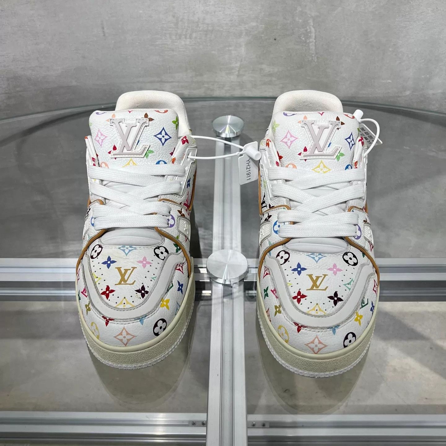 Louis Vuitton LV x Takashi Murakami Trainer White Multicolor 38 Size US 7.5 / IT 37.5 - 1 Thumbnail