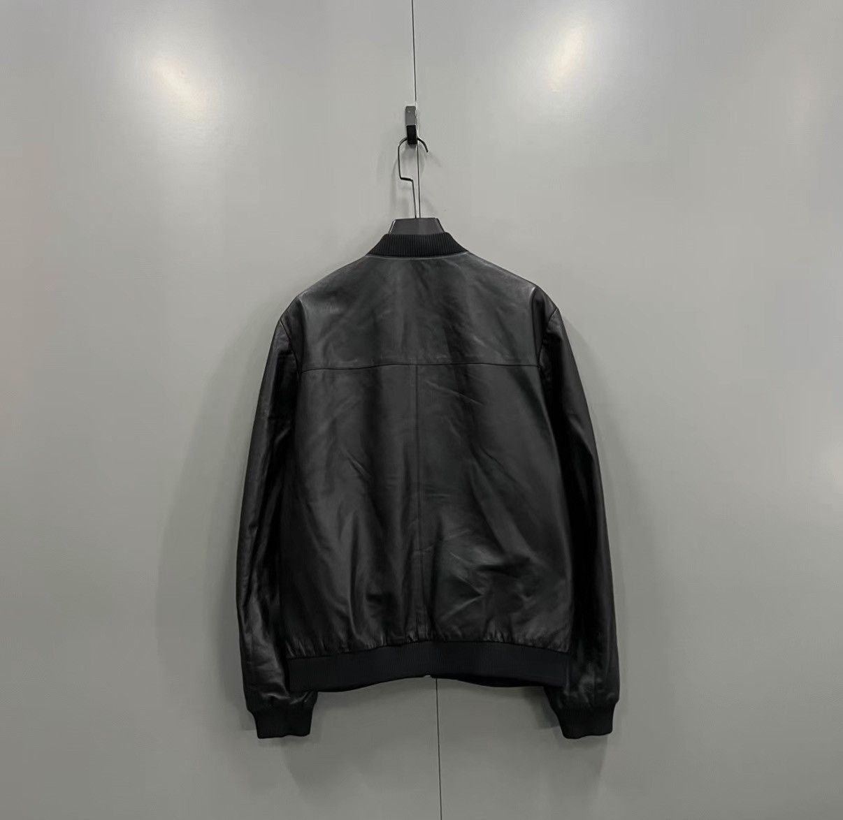 Prada Prada Black Triangle Logo Reversible Leather Jacket J41 Size US L / EU 52-54 / 3 - 2 Thumbnail