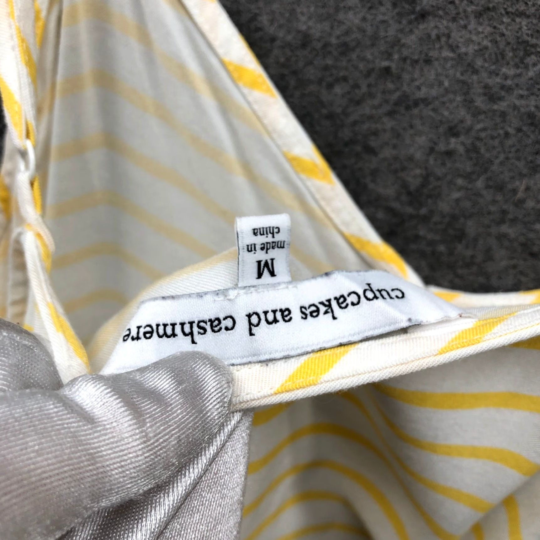 Vintage Cupcakes and Cashmere Camisole Top Womens M Yellow Striped V-Neck Rayon Viscose Tank Size M / US 6-8 / IT 42-44 - 3 Thumbnail